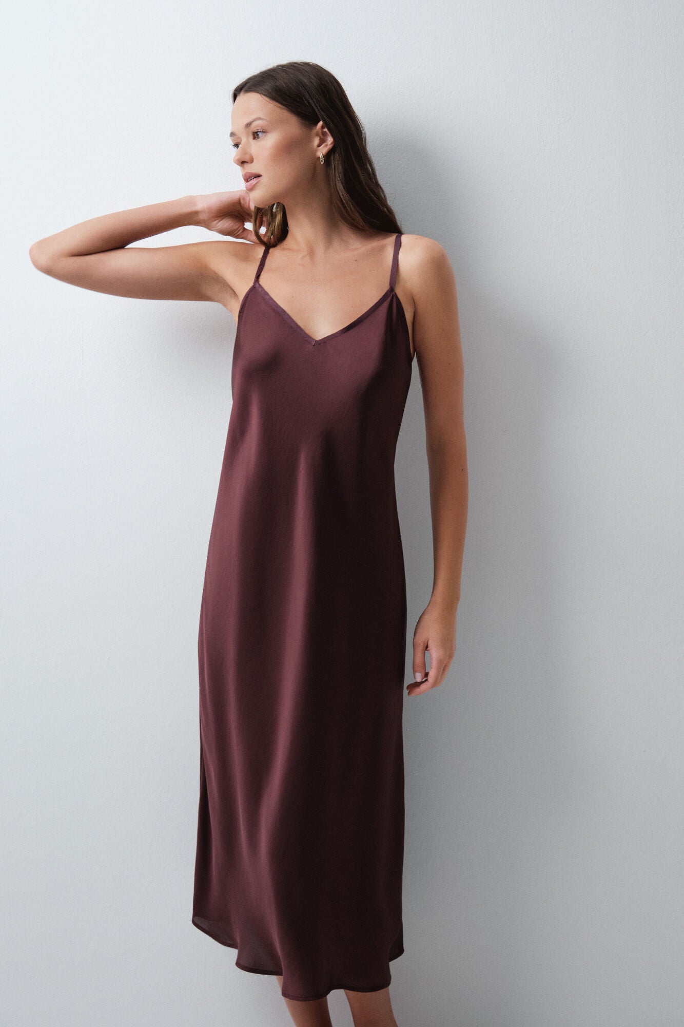 STRAPS LONG NIGHTDRESS