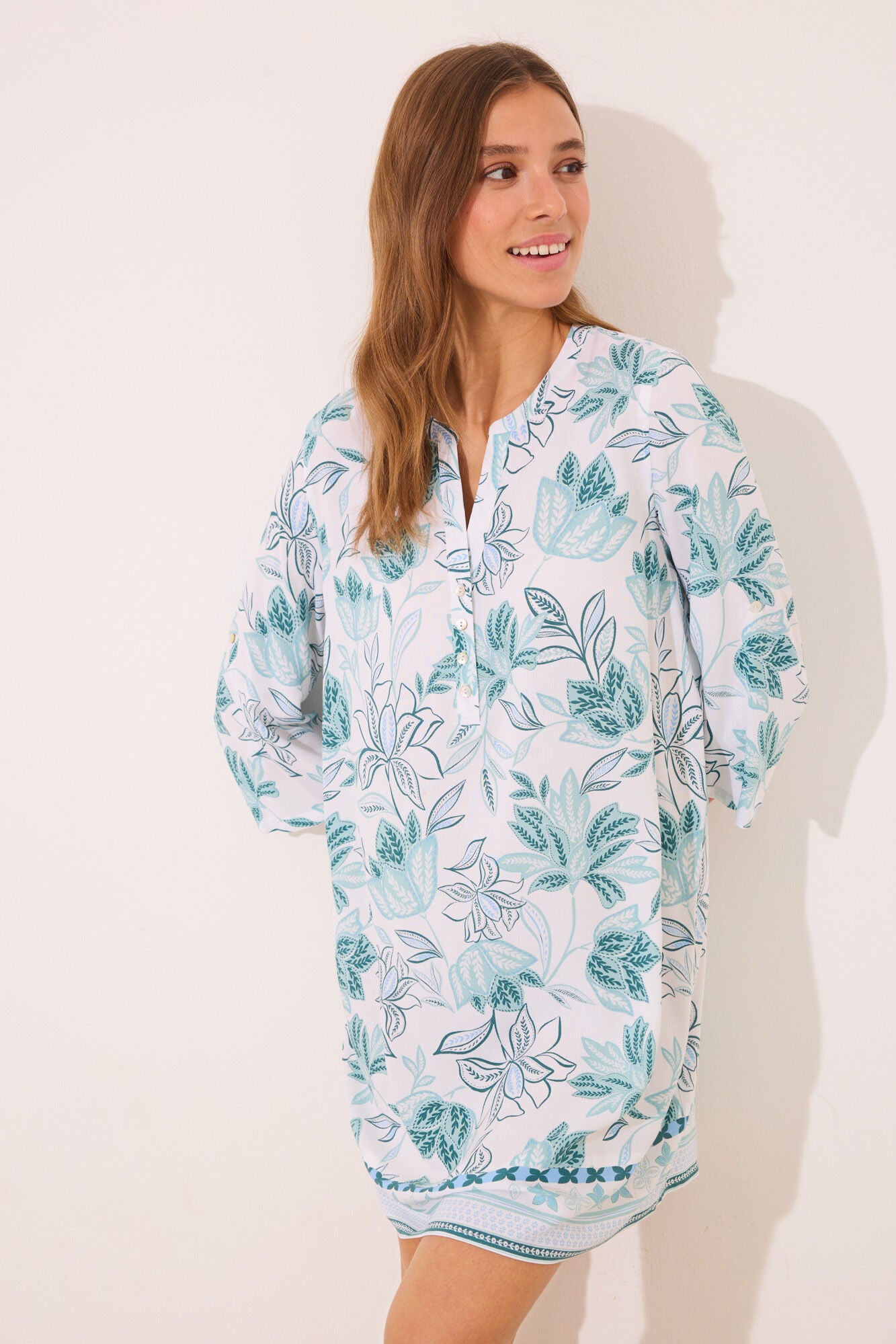Viscose camisole with green flowers