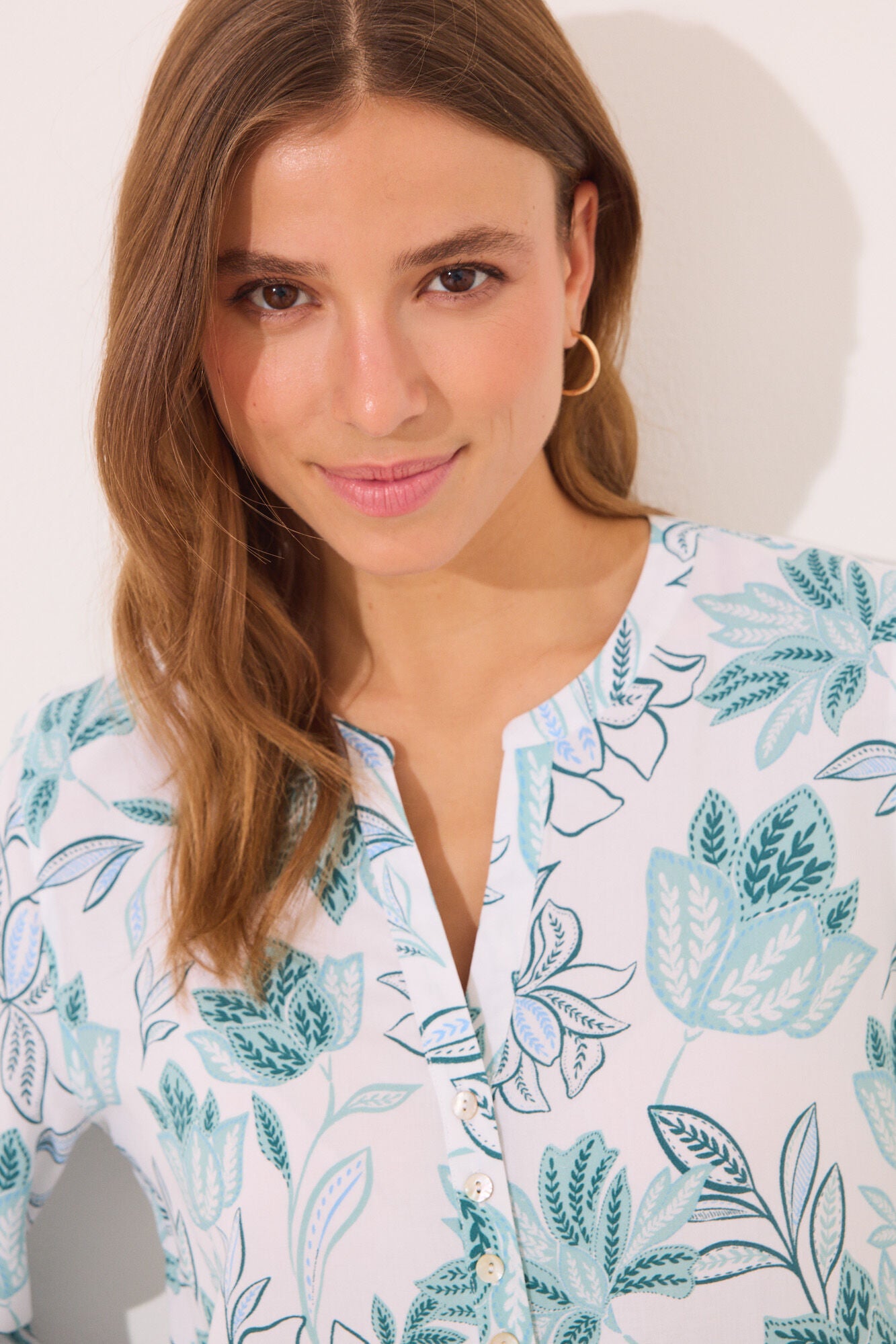 Viscose camisole with green flowers