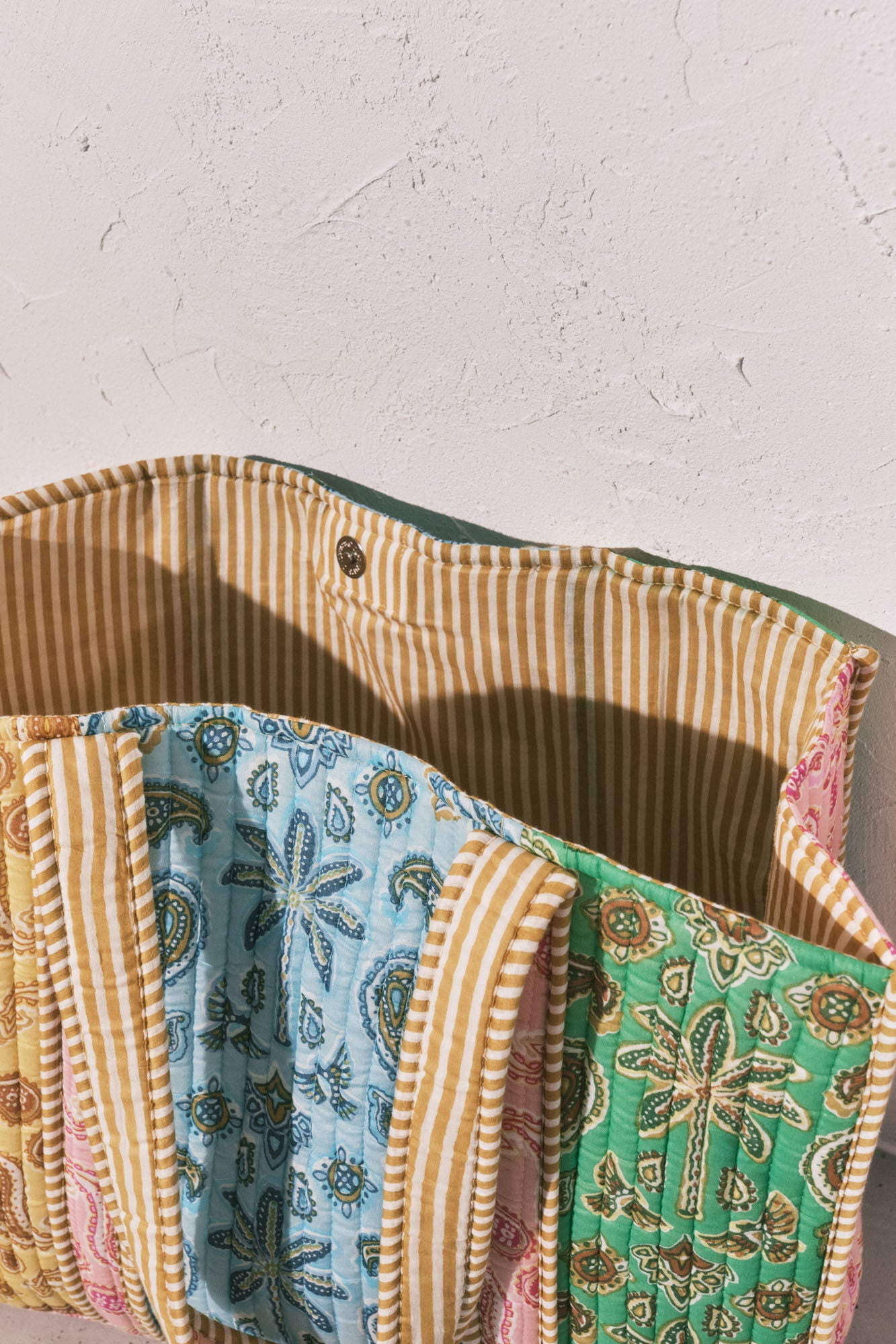 Multicoloured large print bag