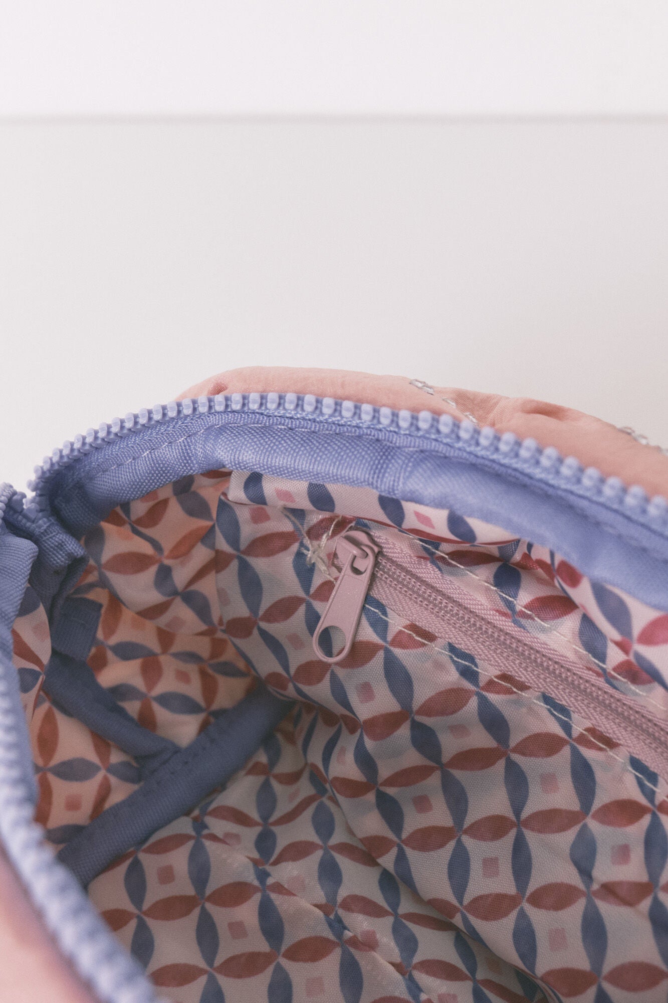 Medium padded pink sequined toiletry bag