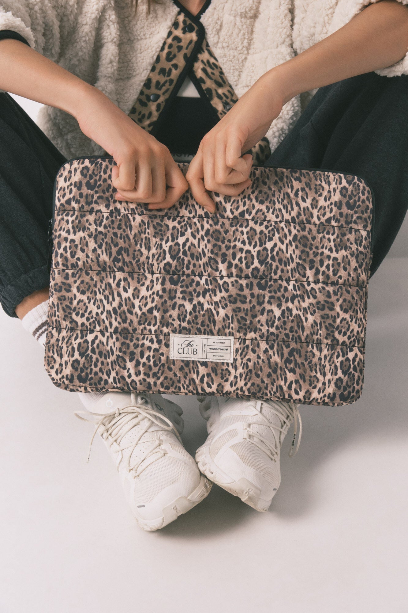 Animal print nylon laptop sleeve