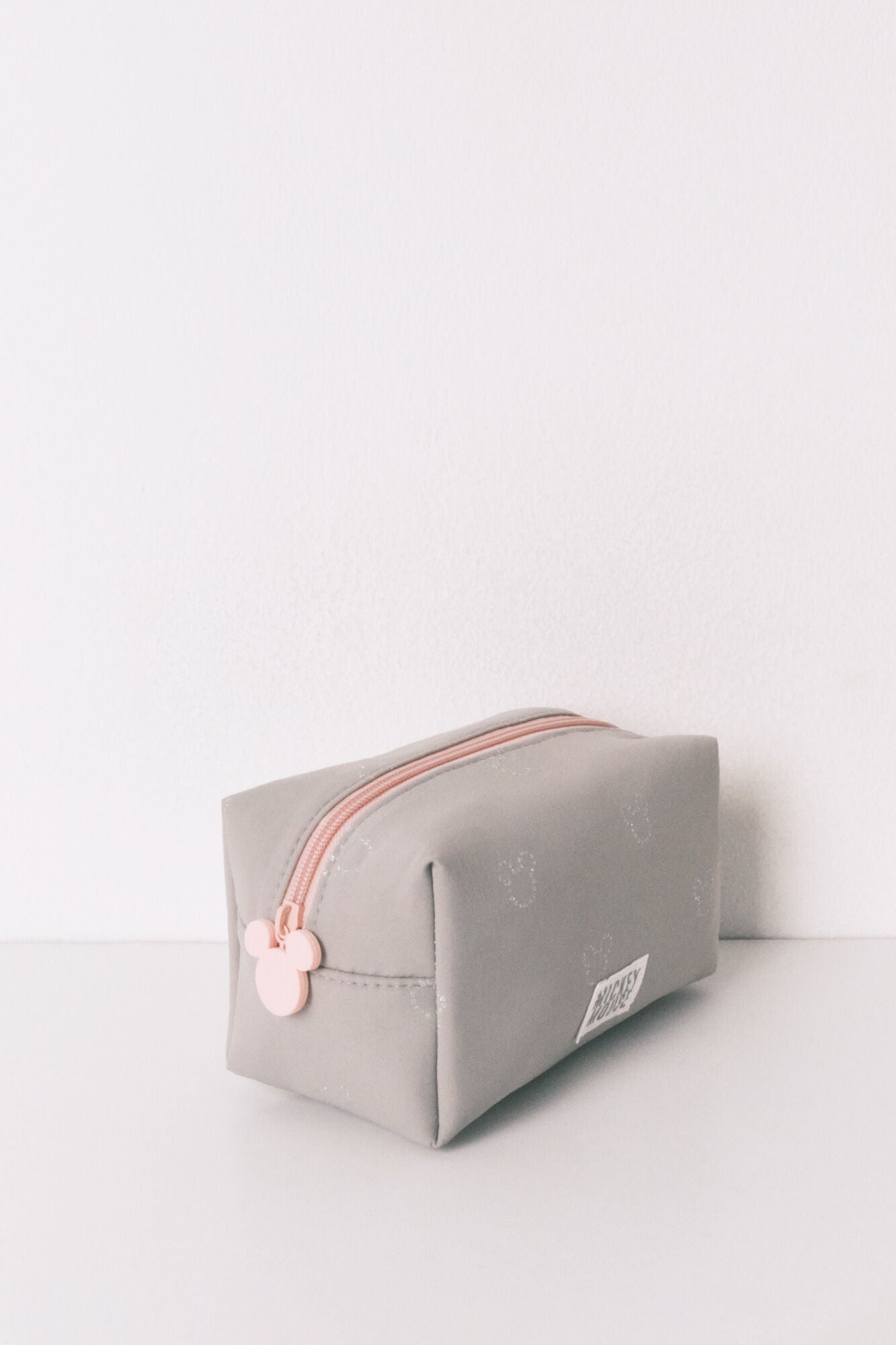 Medium grey toiletry bag with Mickey Mouse glitter print