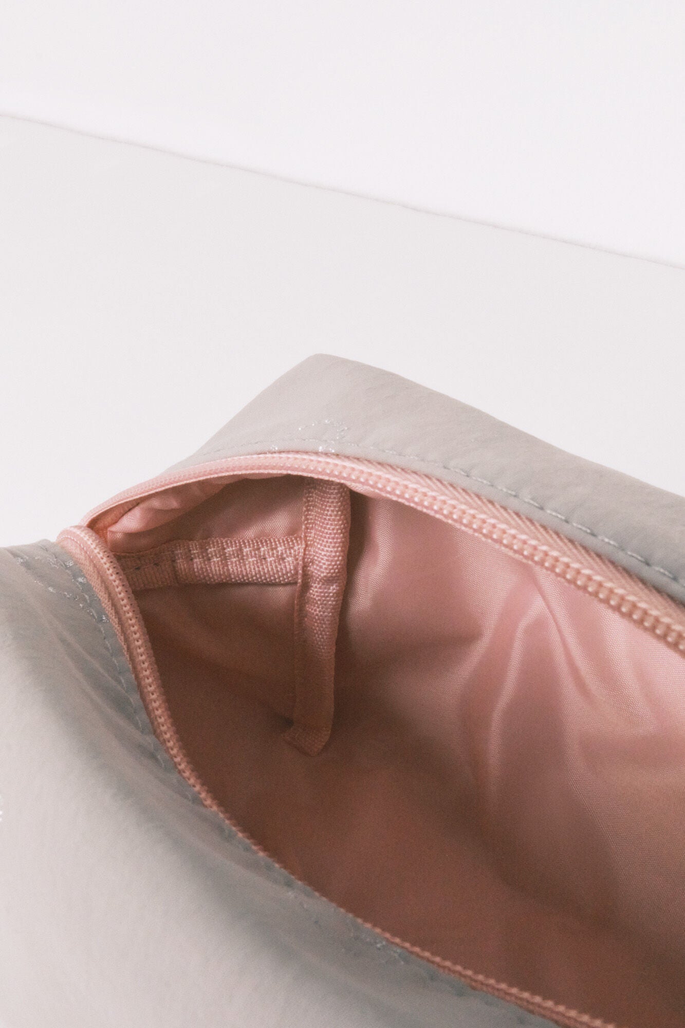 Medium grey toiletry bag with Mickey Mouse glitter print