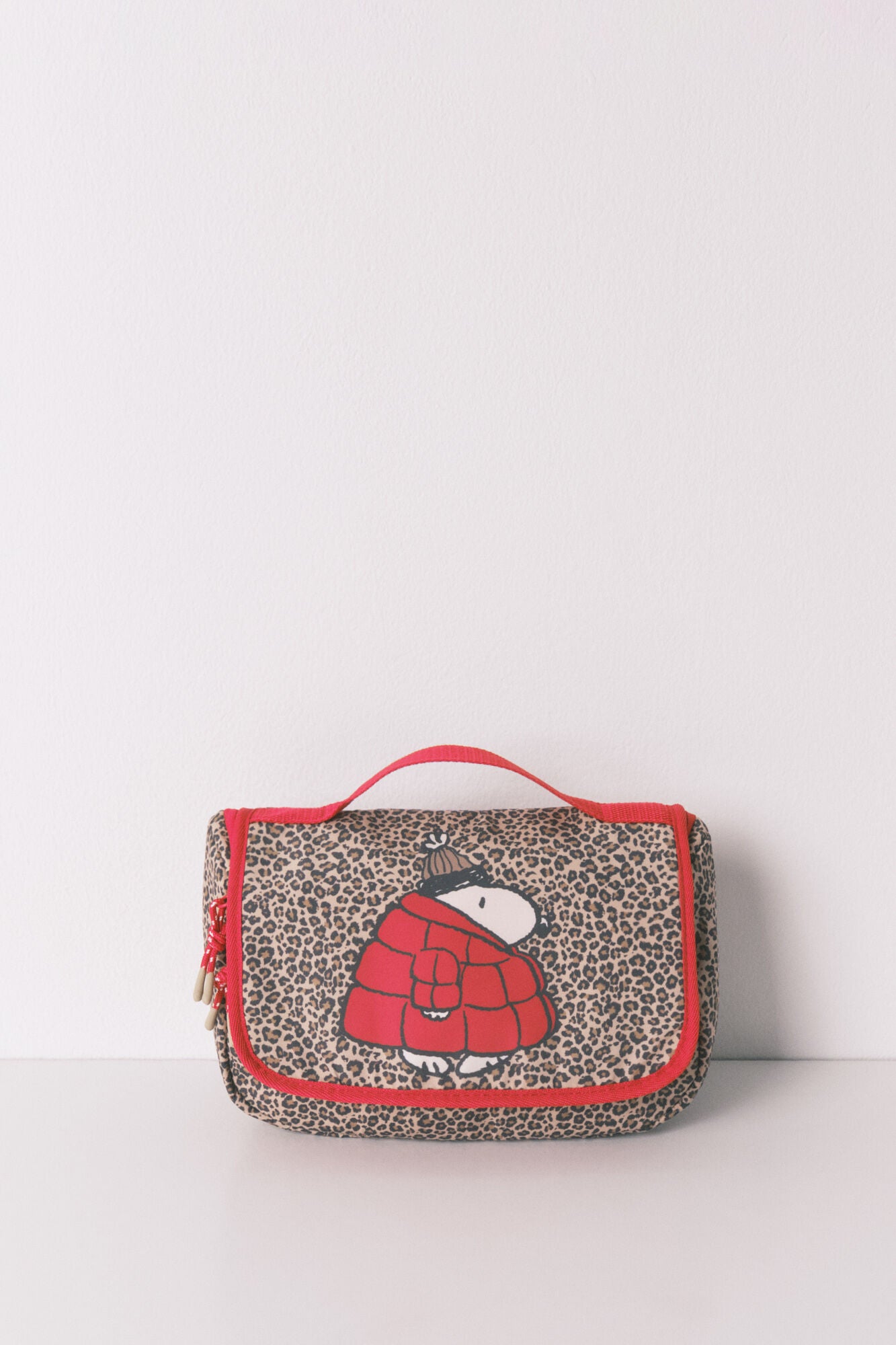 Medium vanity case with Snoopy animal print hanger