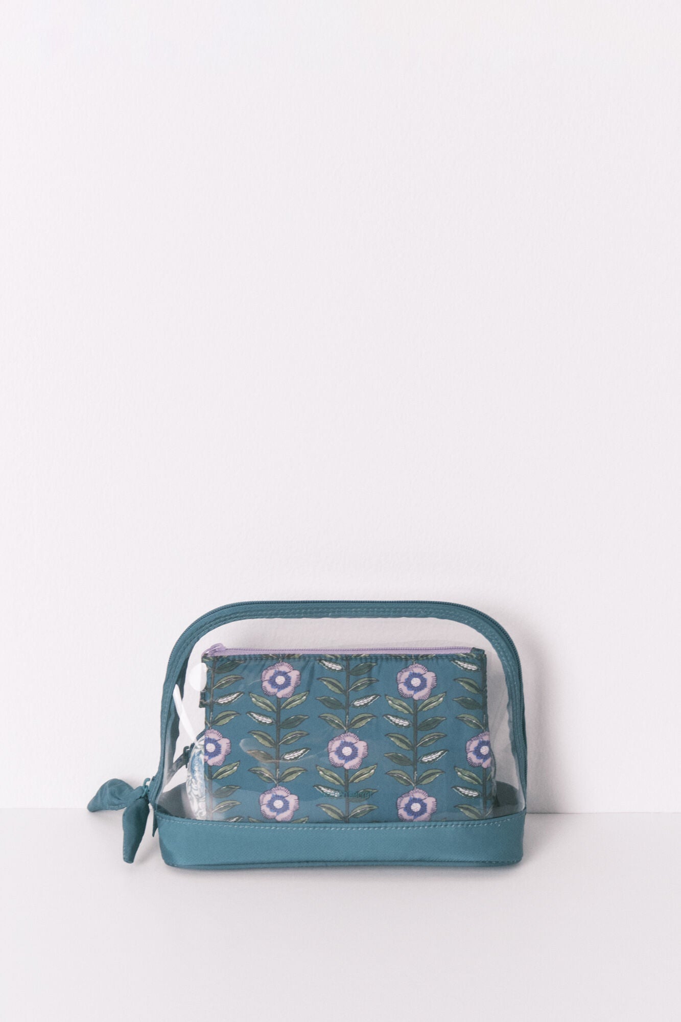 Pack of 3 toiletry bags