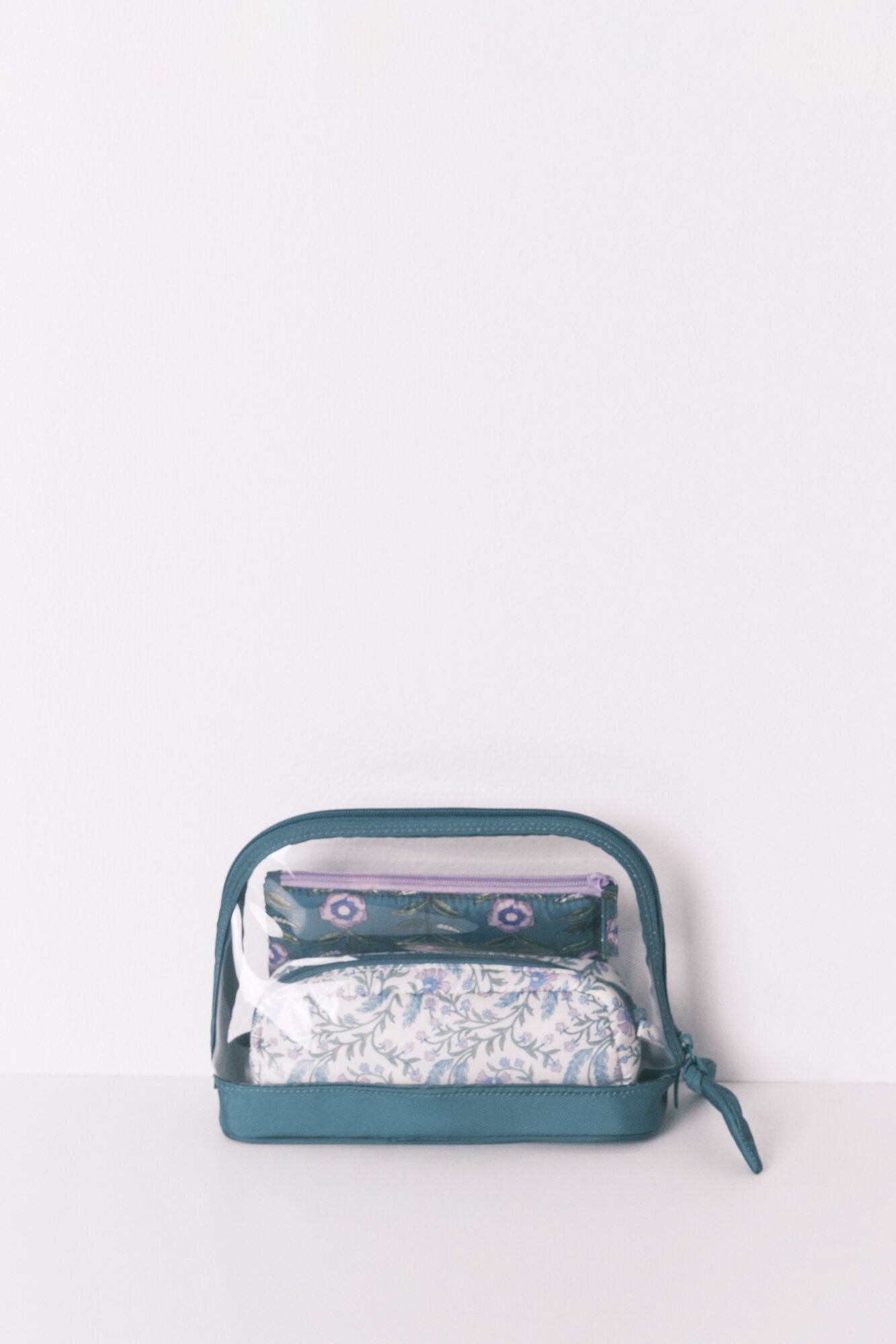 Pack of 3 toiletry bags