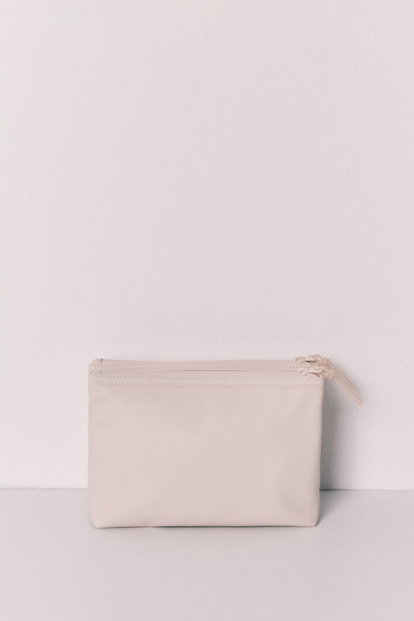 White medium double wallet vanity case