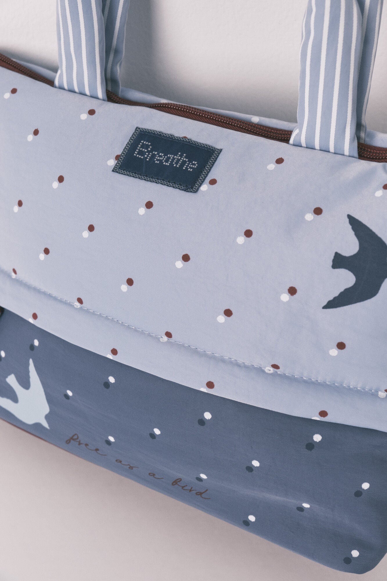 Blue bird print large vanity case