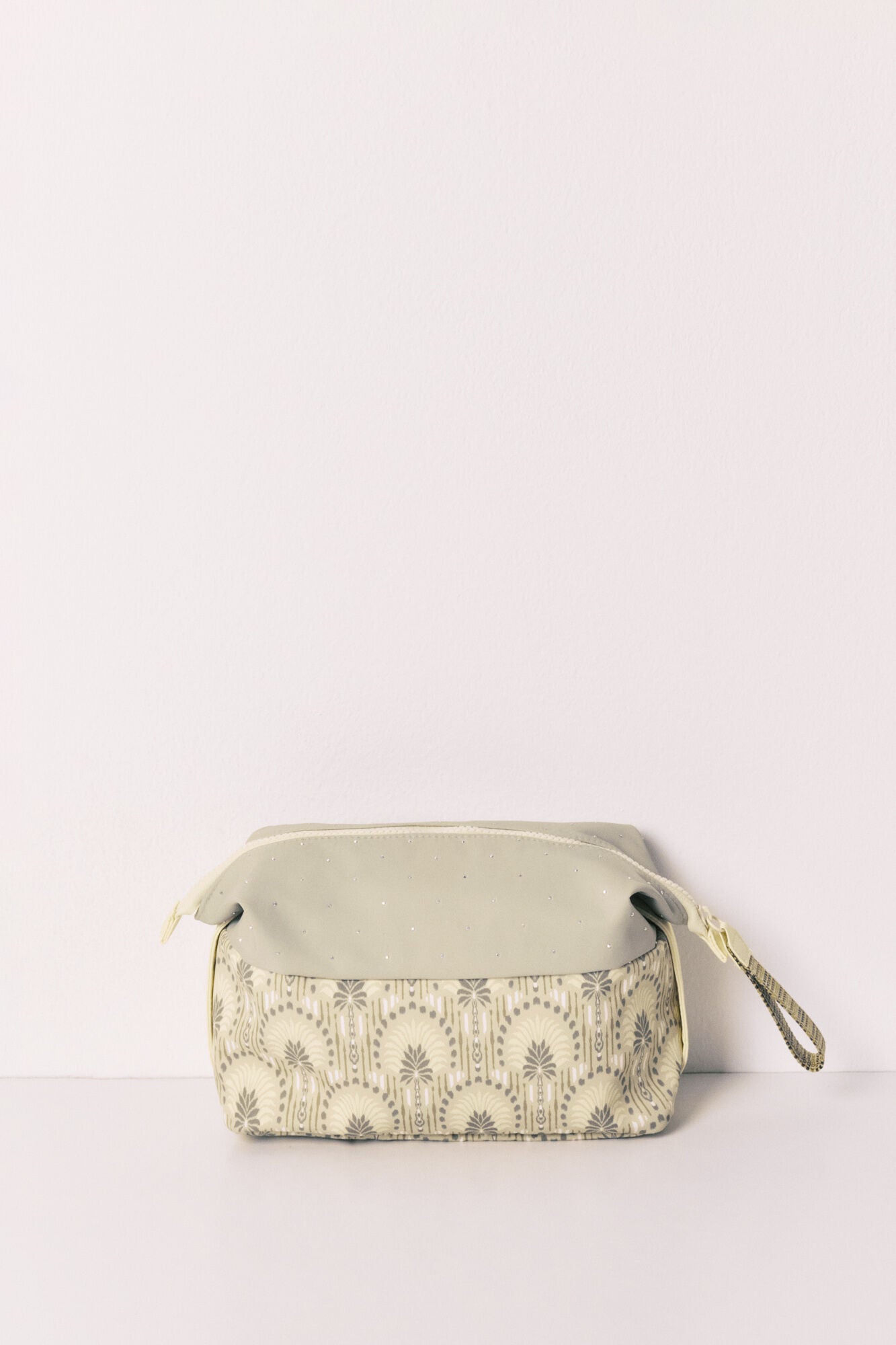 Toiletry bag