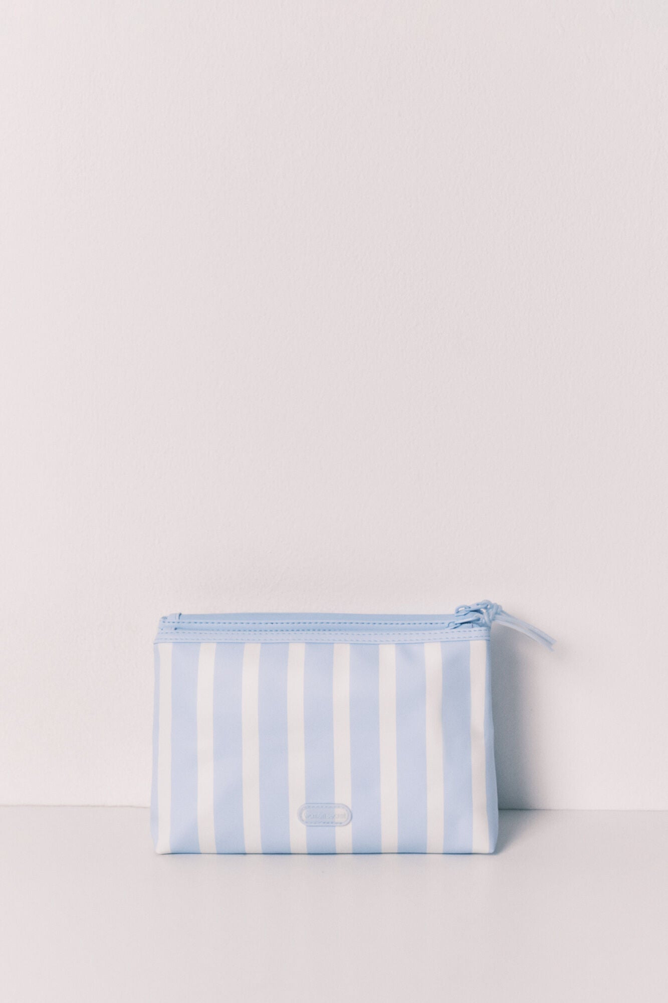 Blue striped medium vanity case