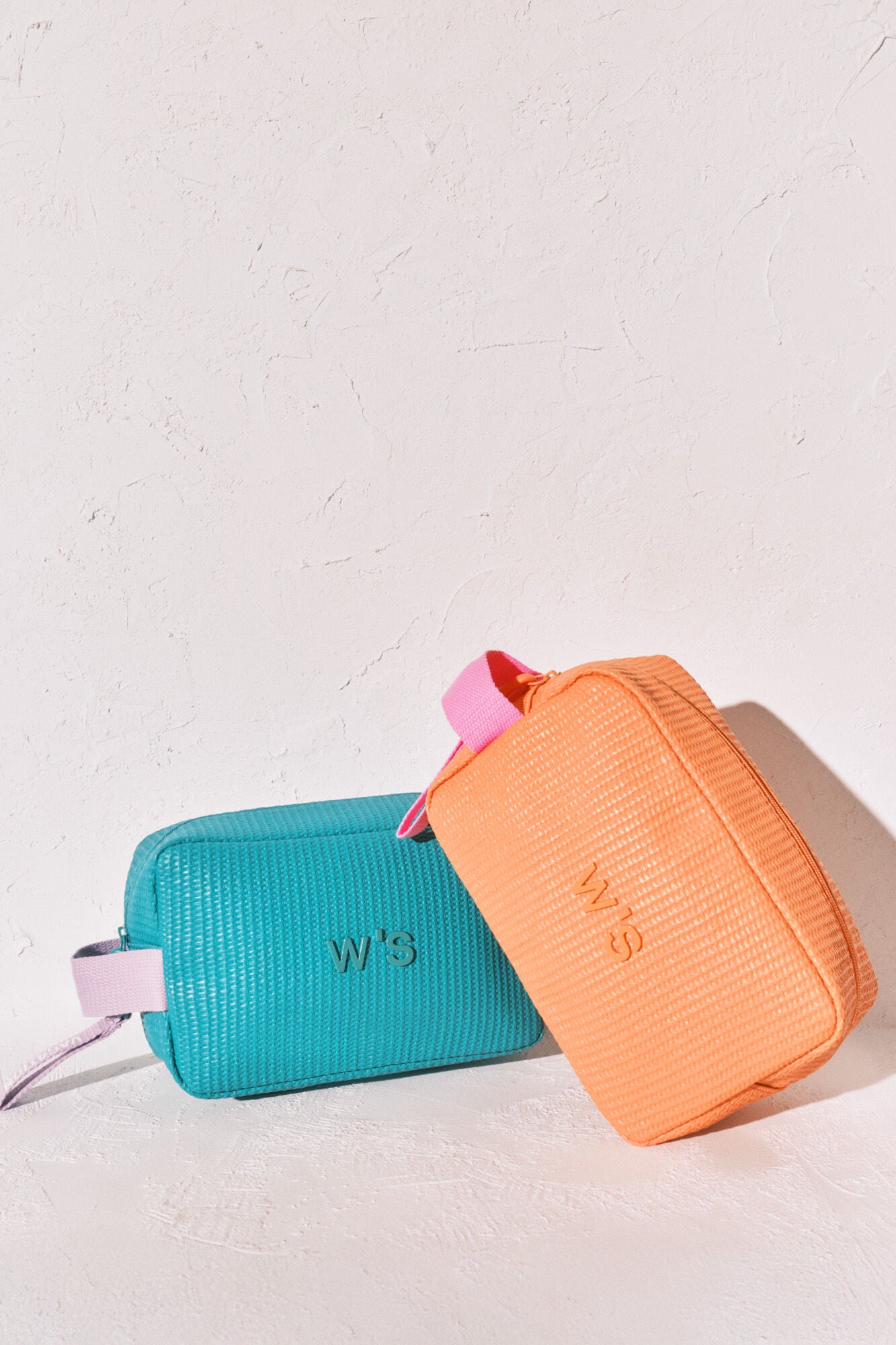 Raffia toiletry bag