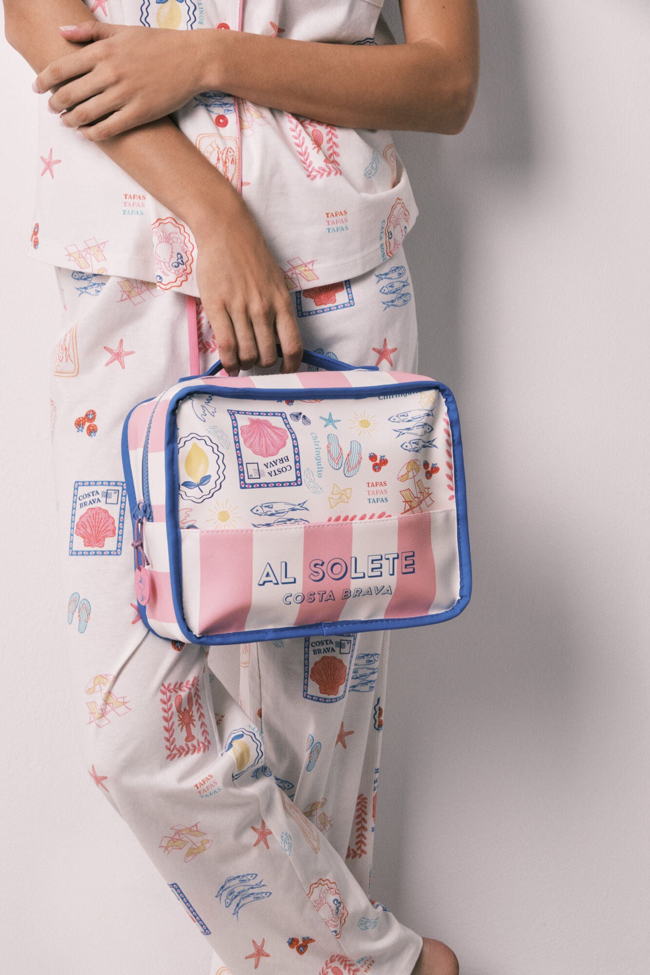 Multicoloured large vanity case