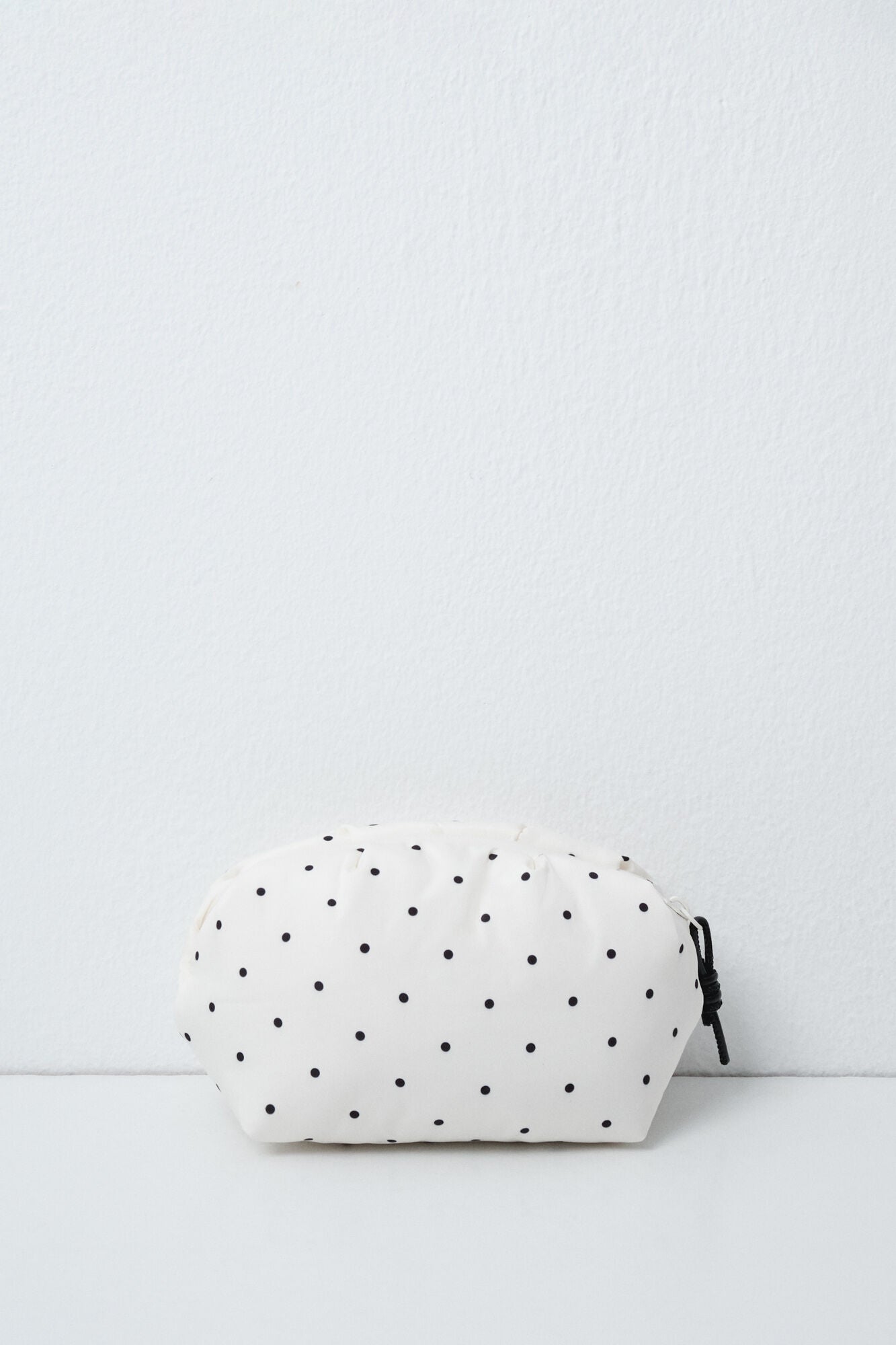MEDIUM VANITY CASE