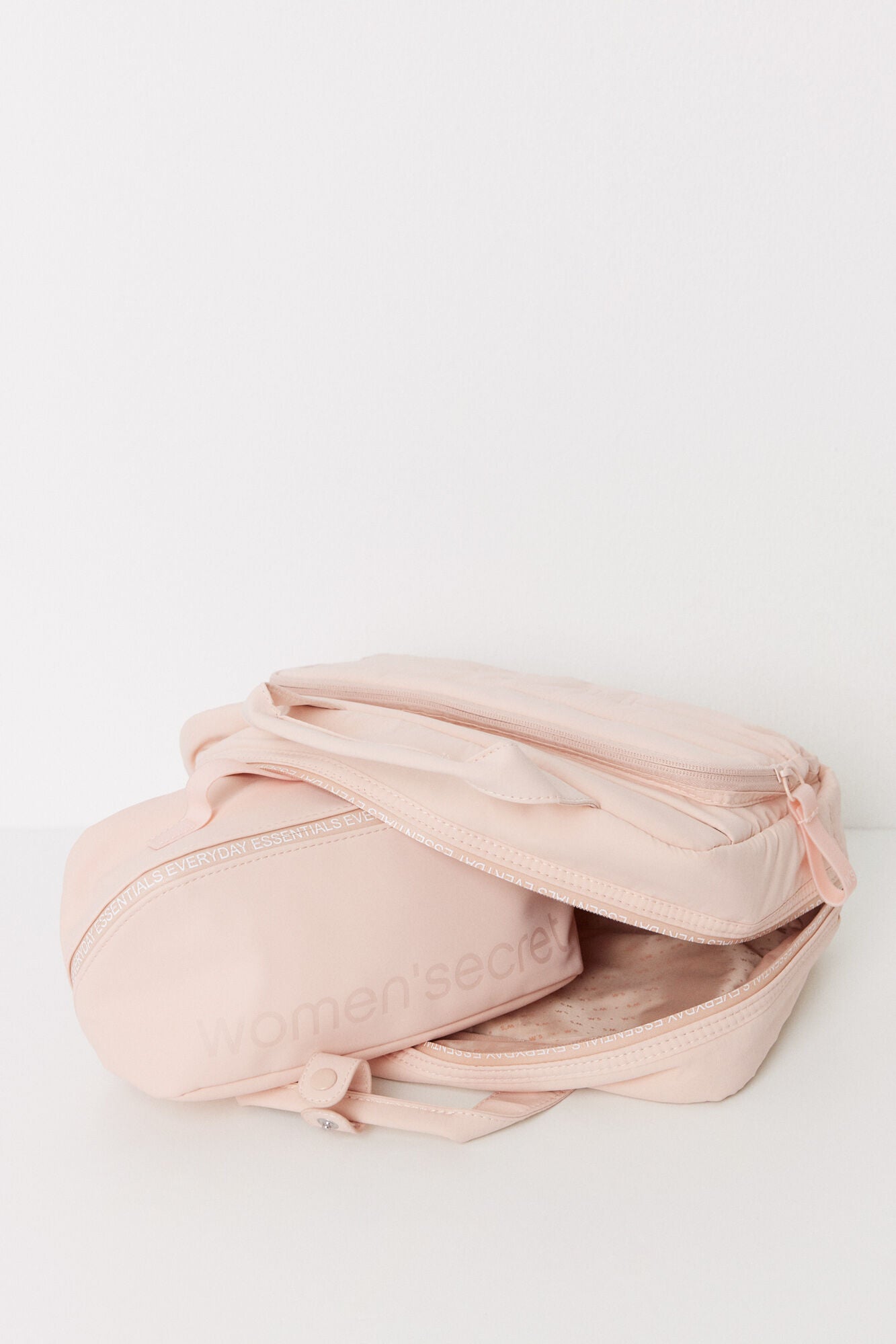 Large pink quilted toiletry bag