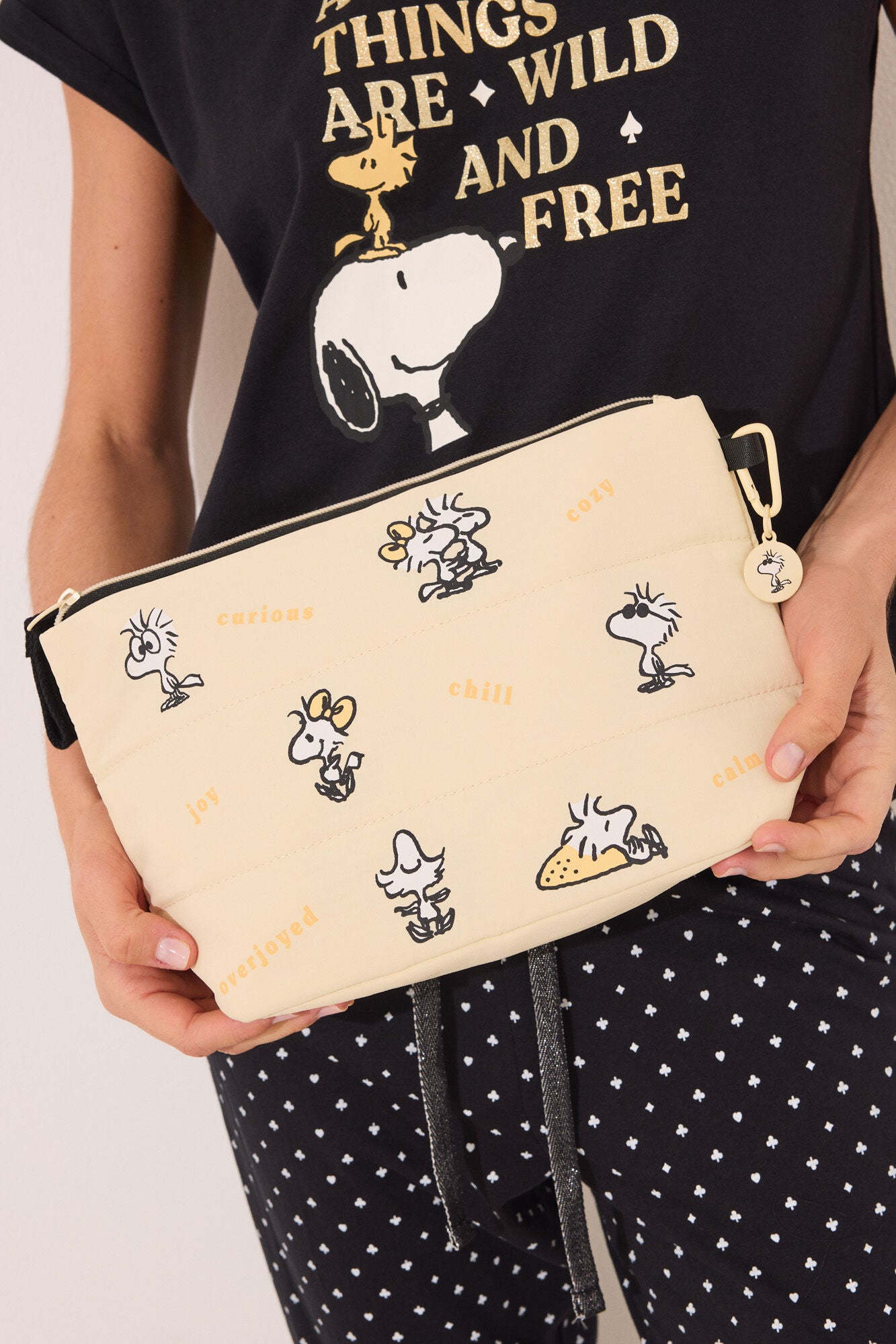 Medium Snoopy yellow vanity case