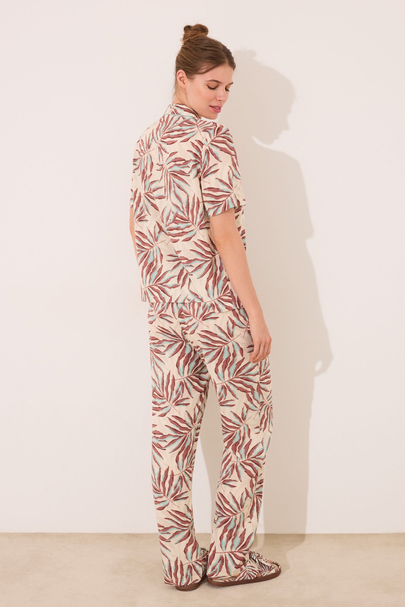 Leaf print classic pyjamas