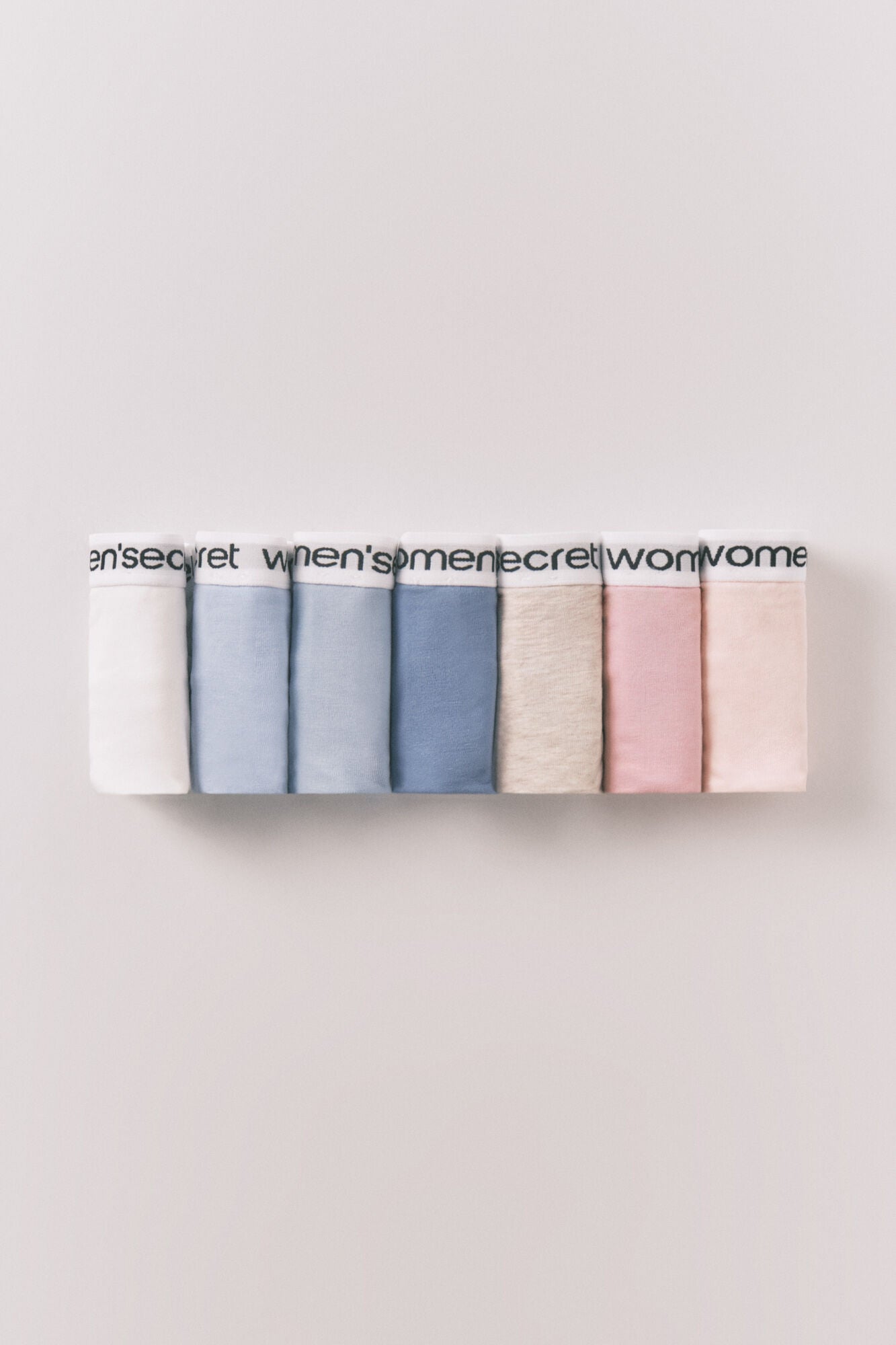 7-pack cotton logo thongs