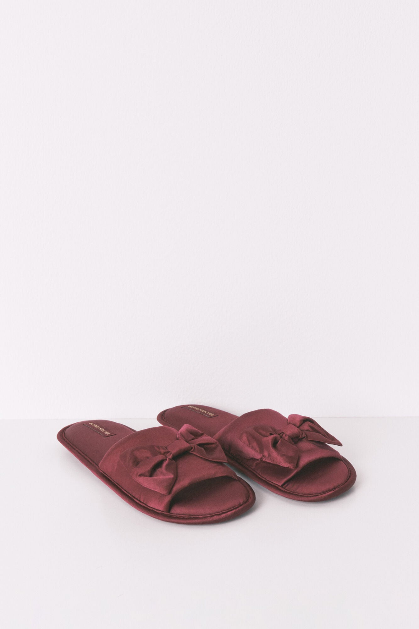 Sandal satin