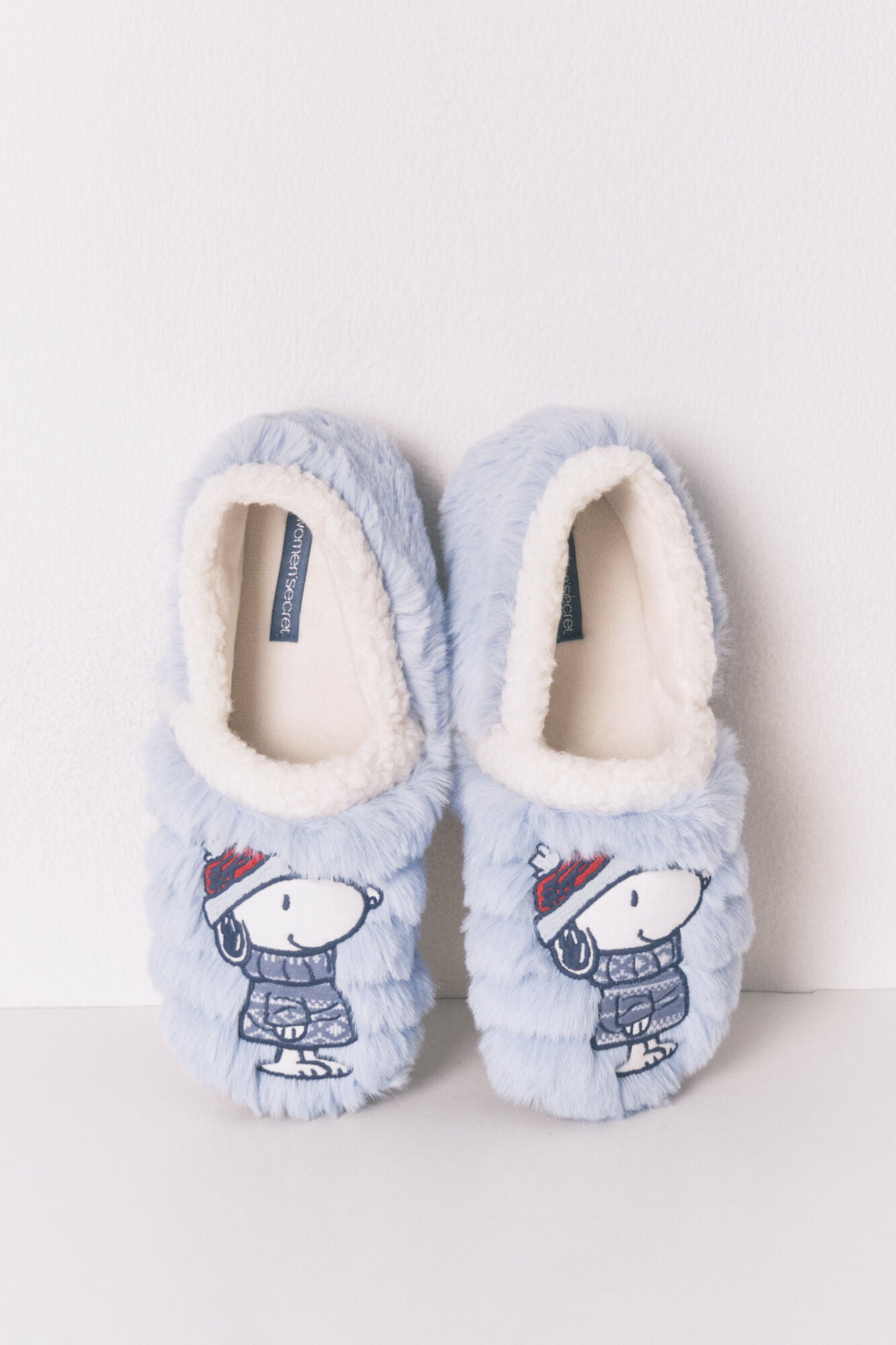 Snoopy low-top house slippers