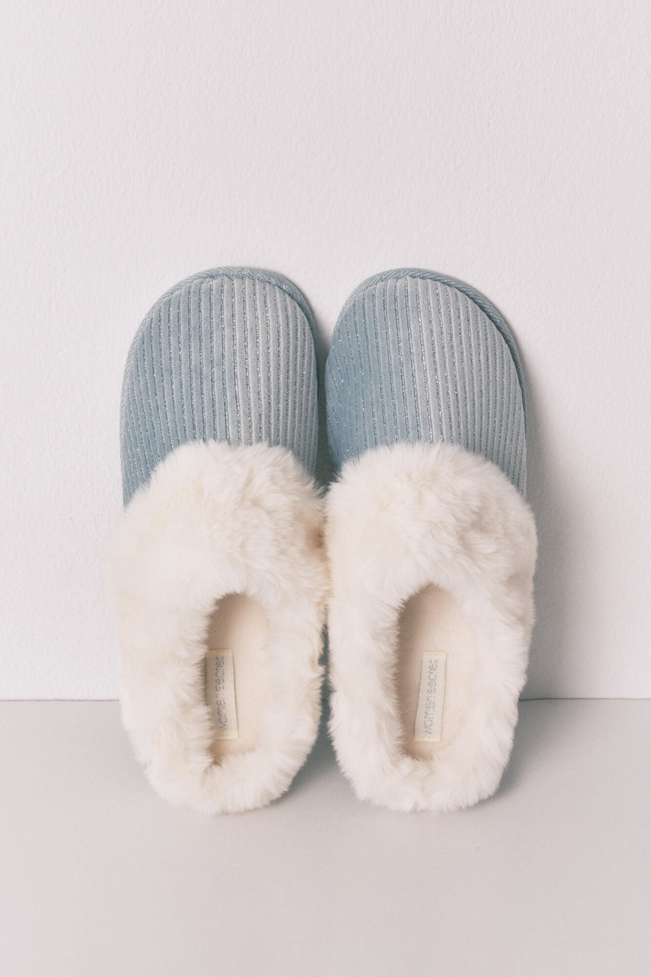 Green lurex fur ribbed slippers