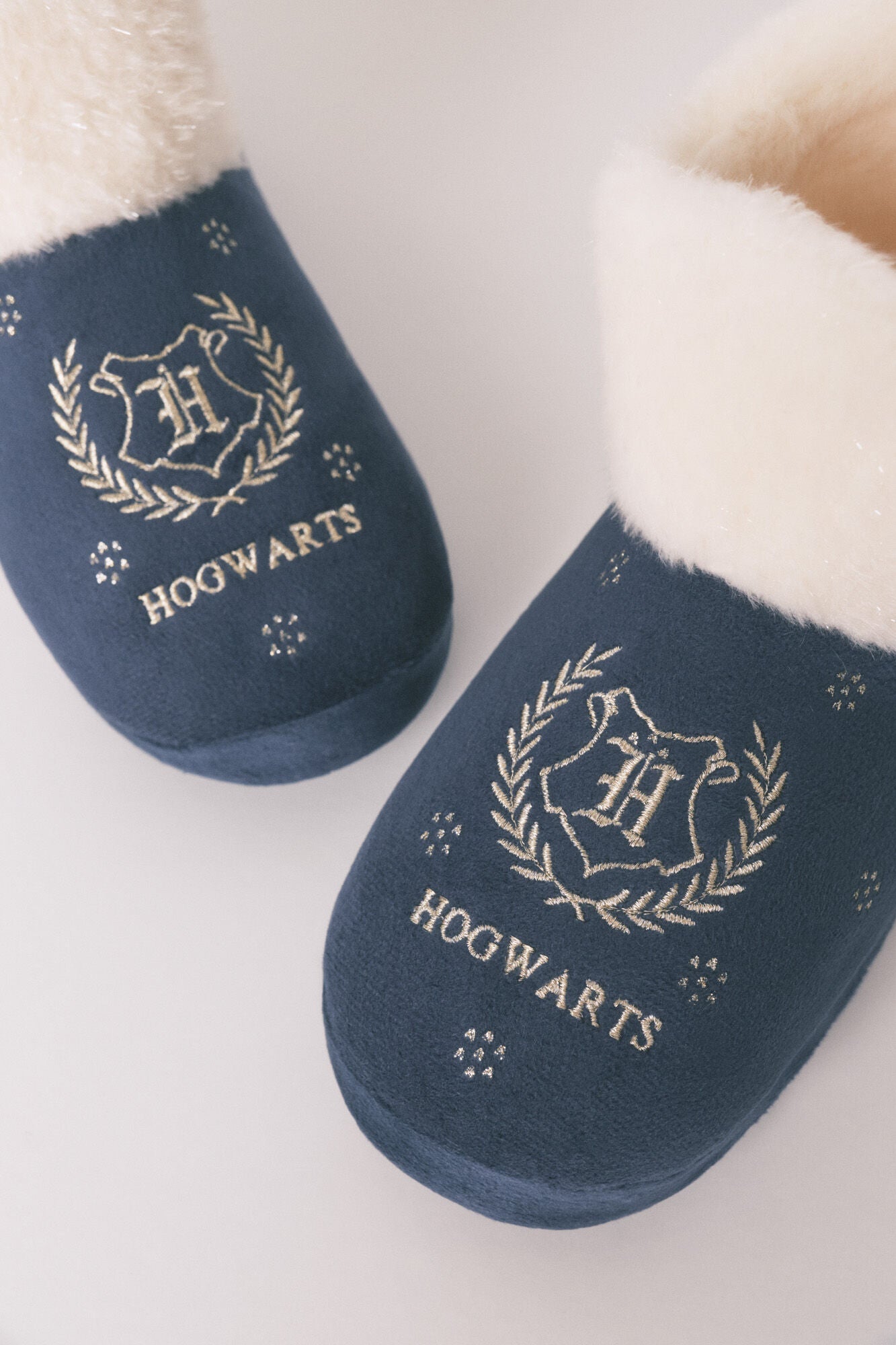 Blue "Hogwarts" lurex boot slippers