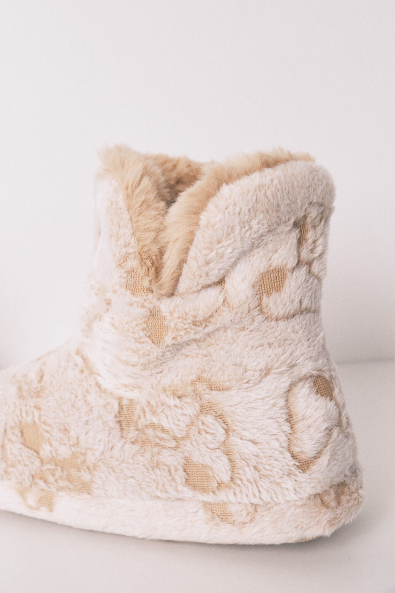 Snoopy high boot slippers