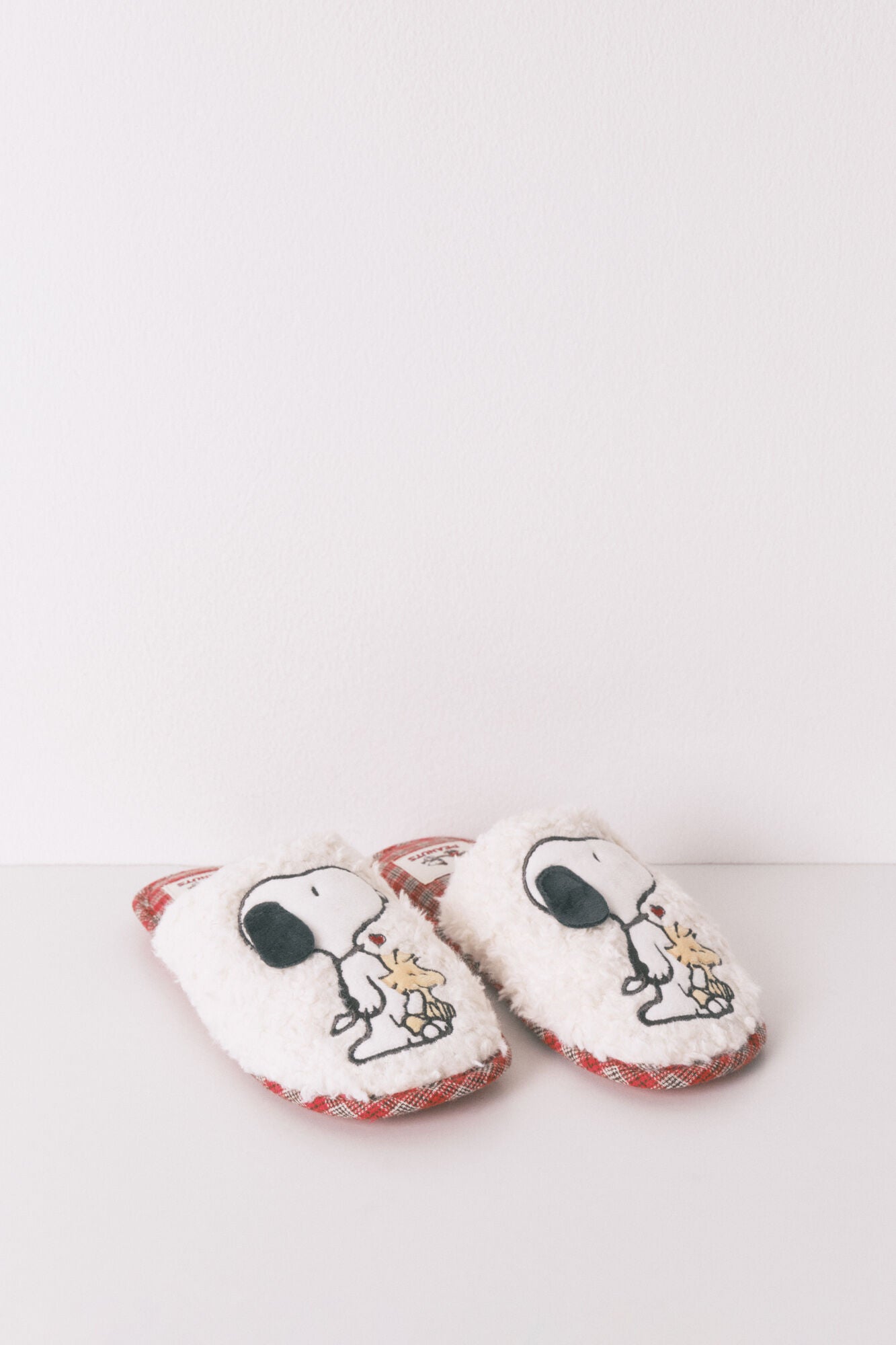 Snoopy plaid faux shearling slippers