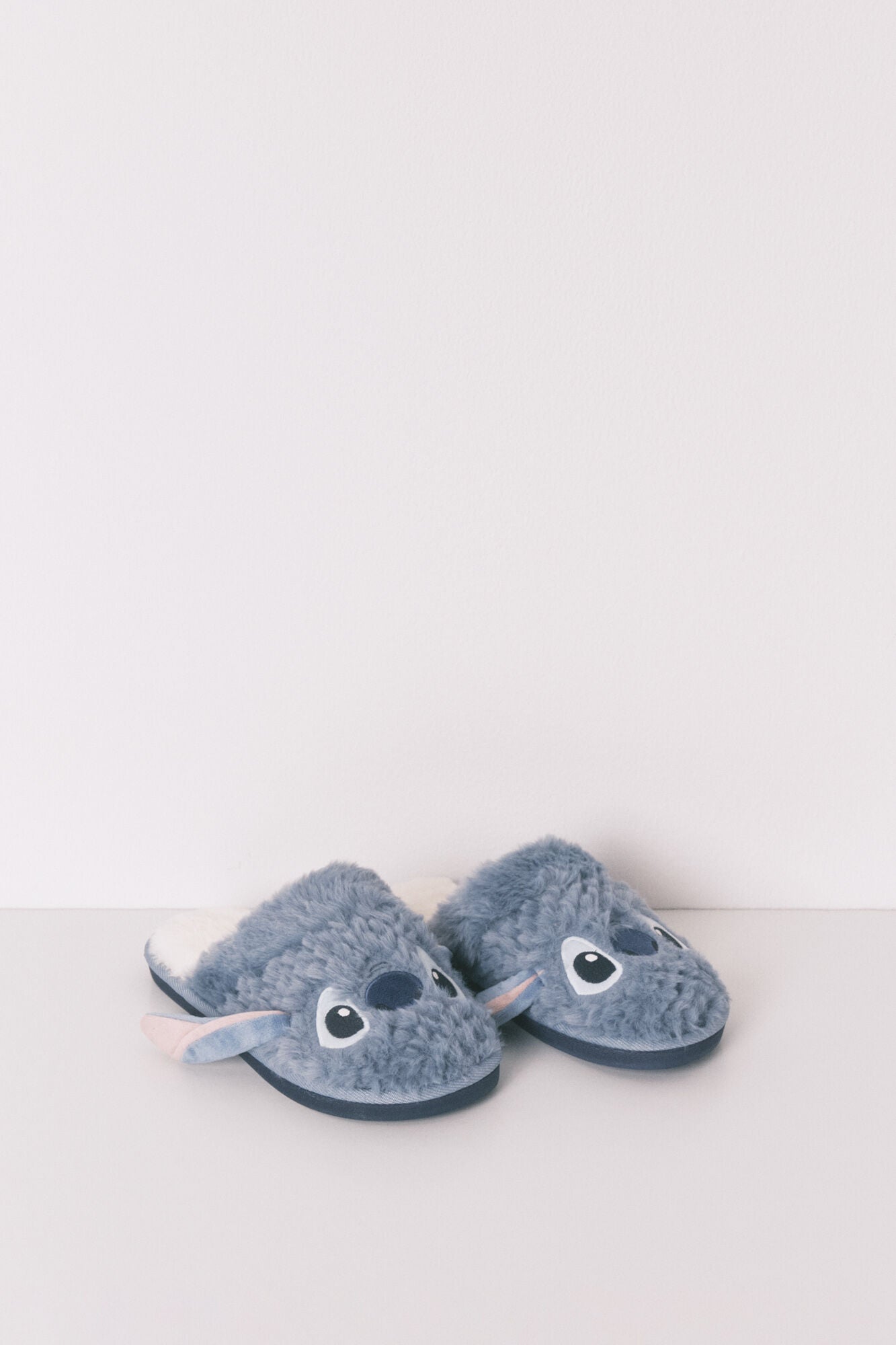 3D Stitch slippers