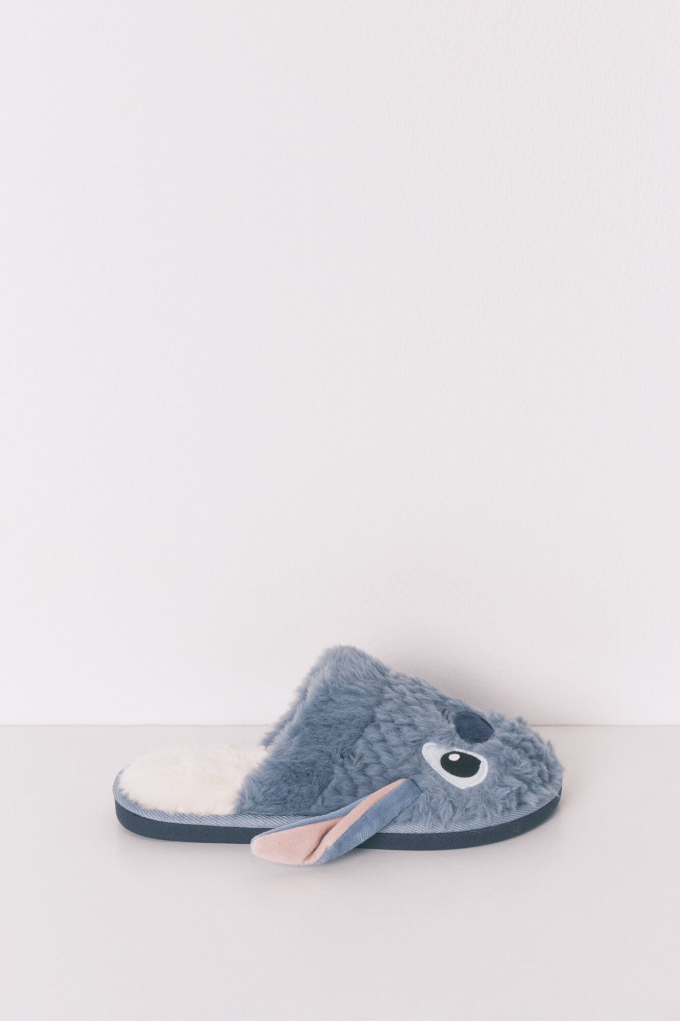 3D Stitch slippers