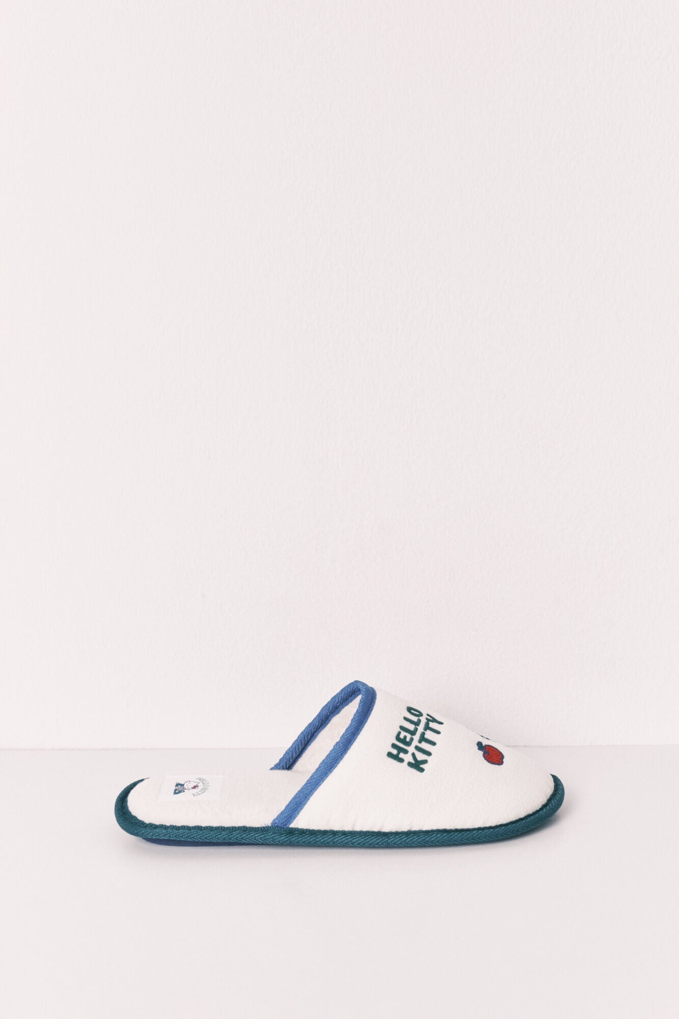 Hello Kitty slippers