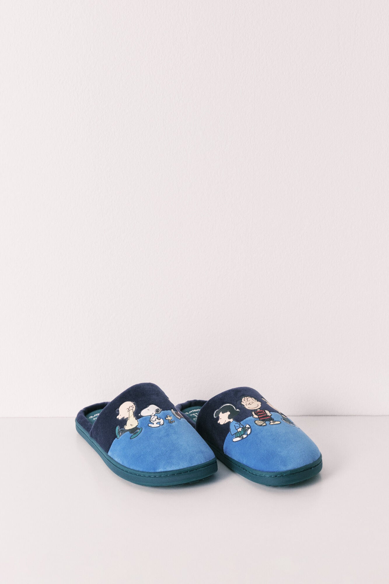 Snoopy slippers