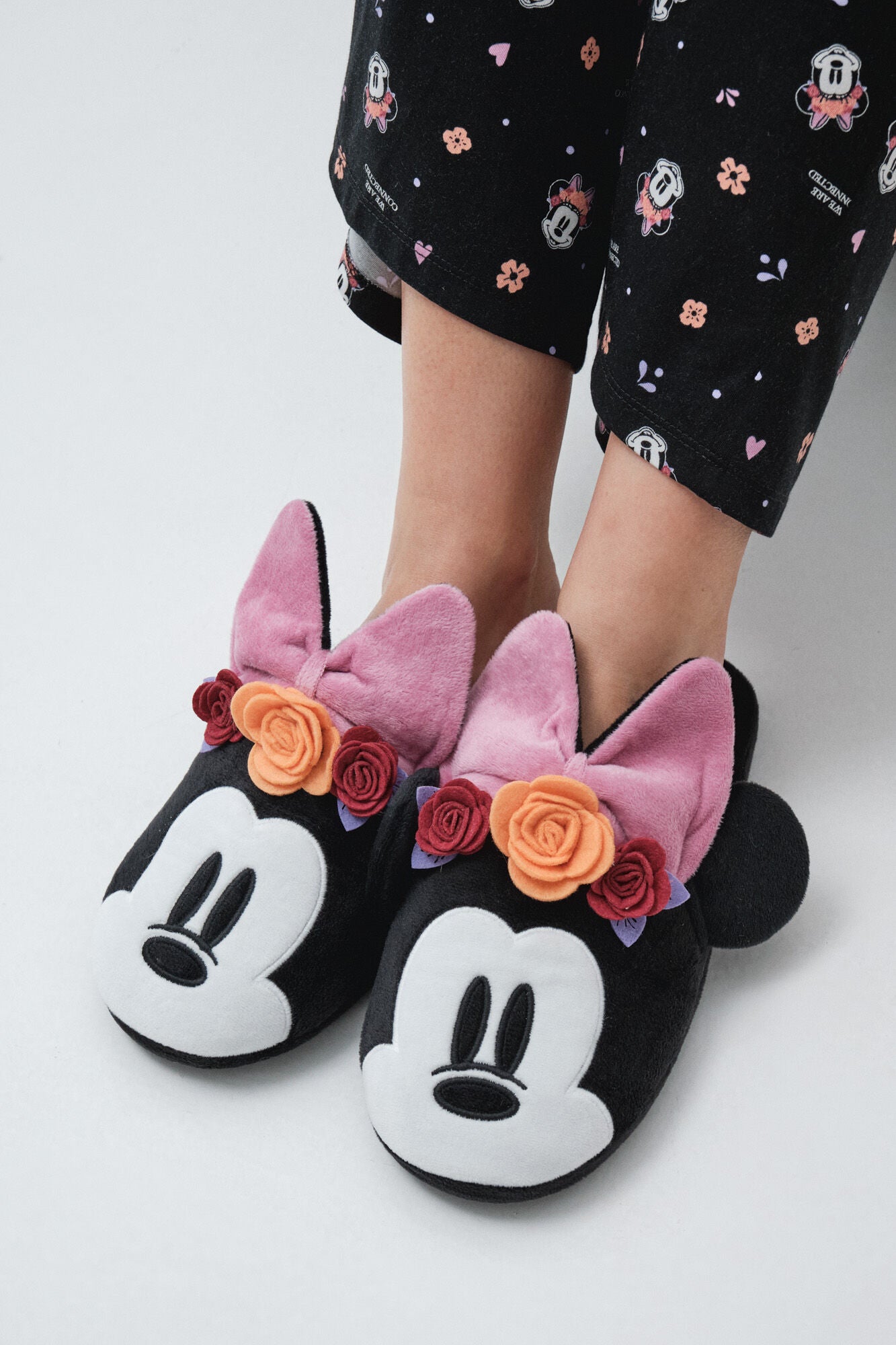 SLIPPERS