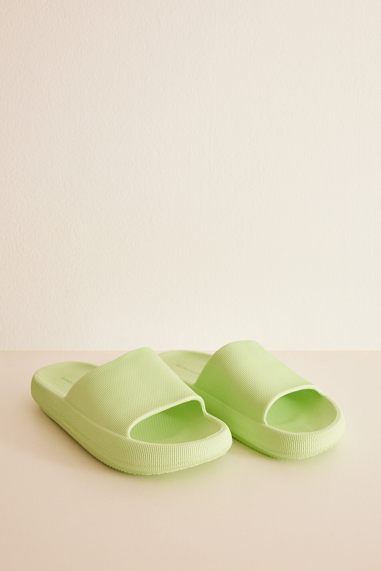 Green EVA rubber sandals