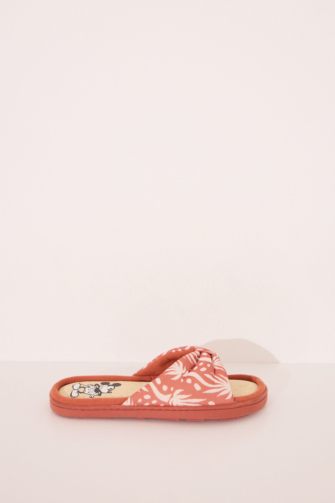Mickey Mouse print slippers