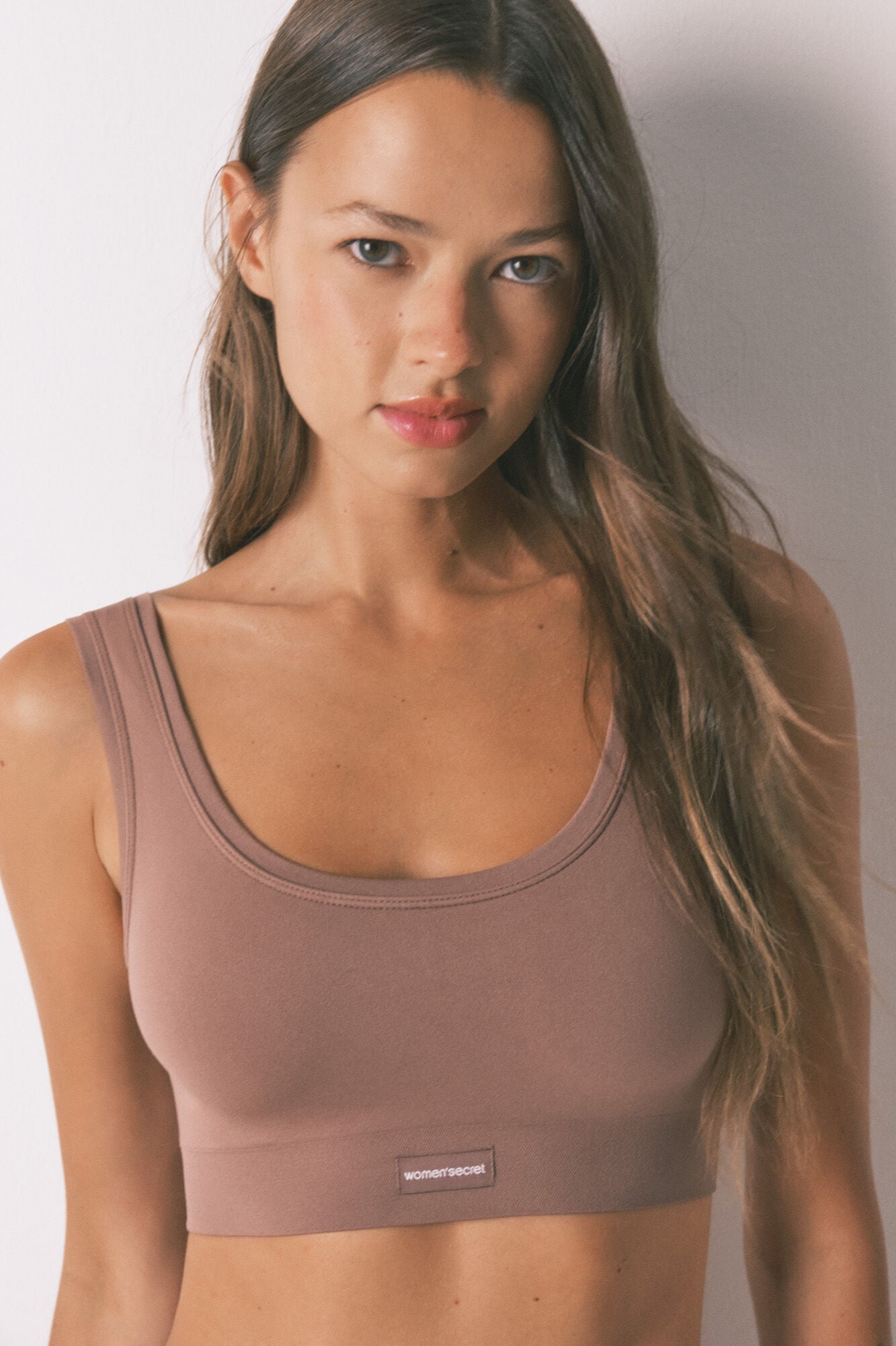 Seamless reversible brown top