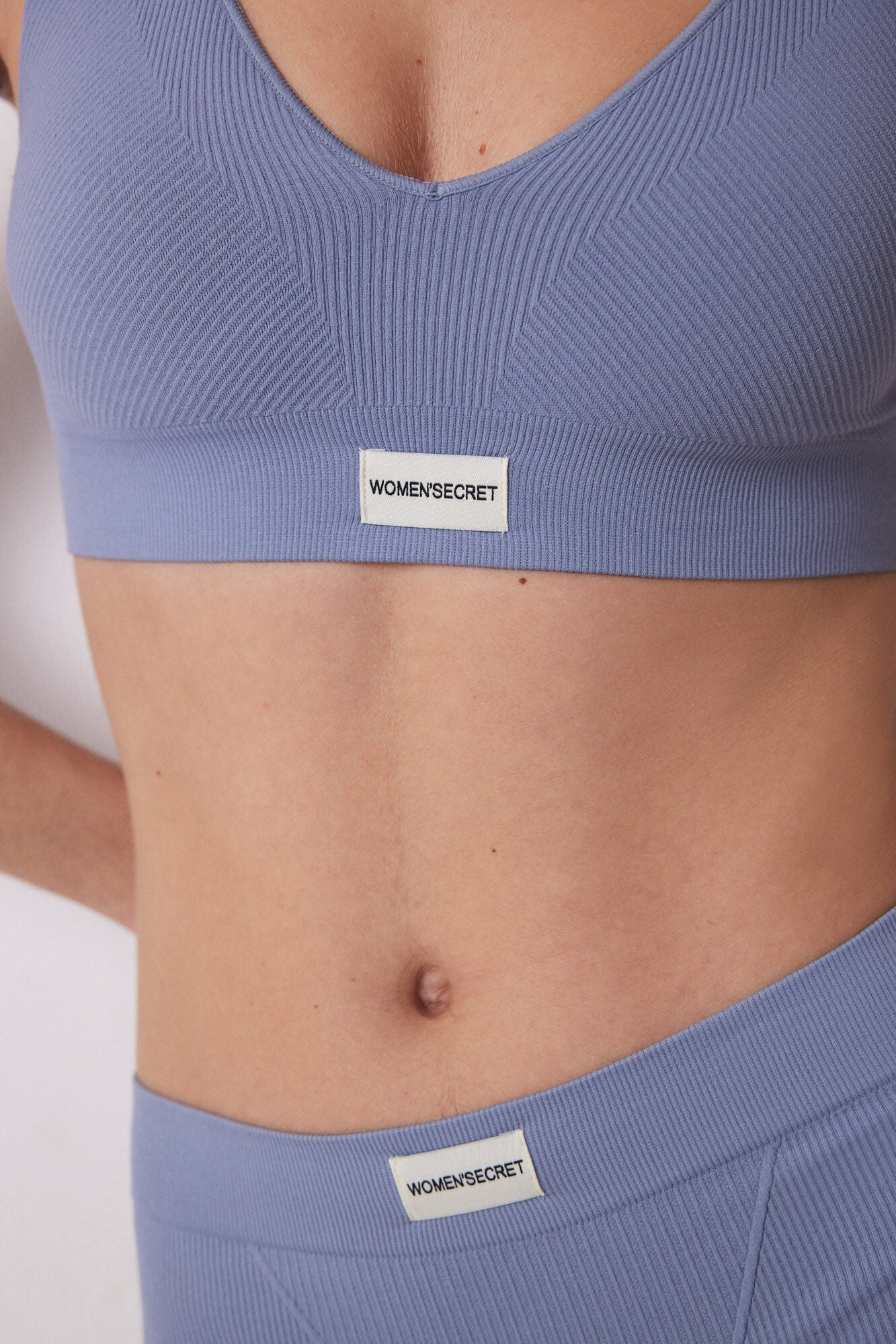 Blue seamless ribbed top