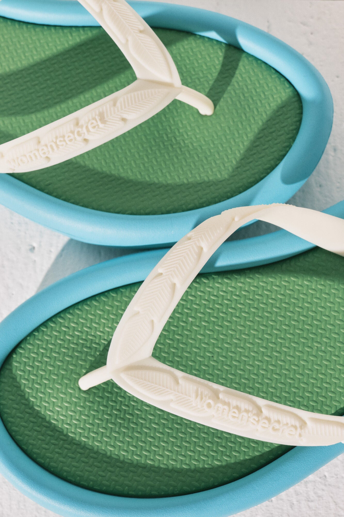 Colour block sandal