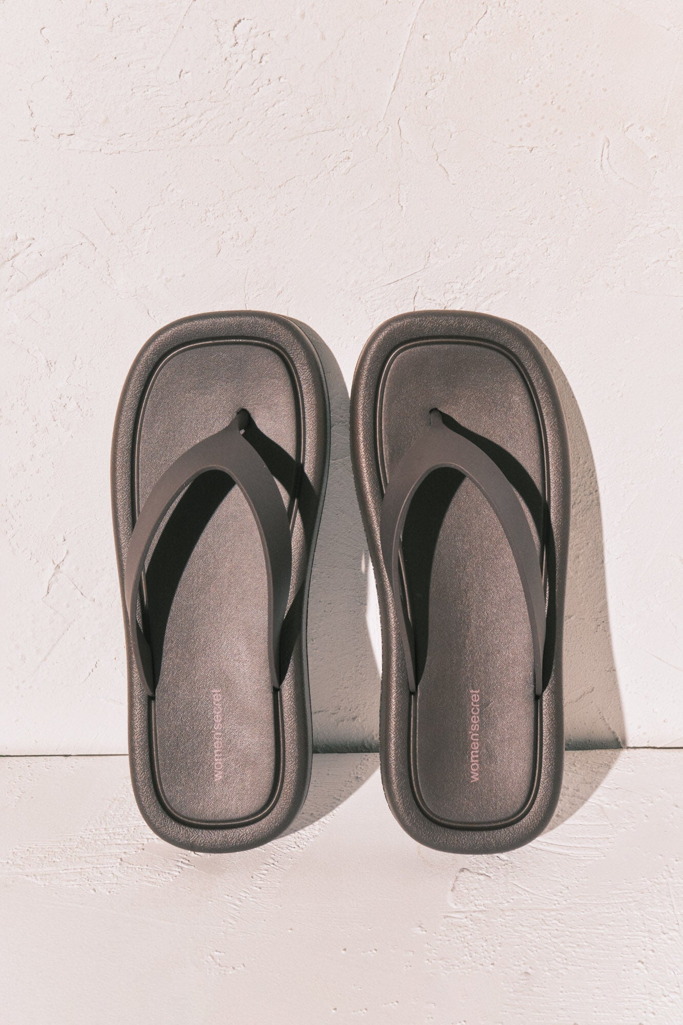 Brown thick sole square toe sandals