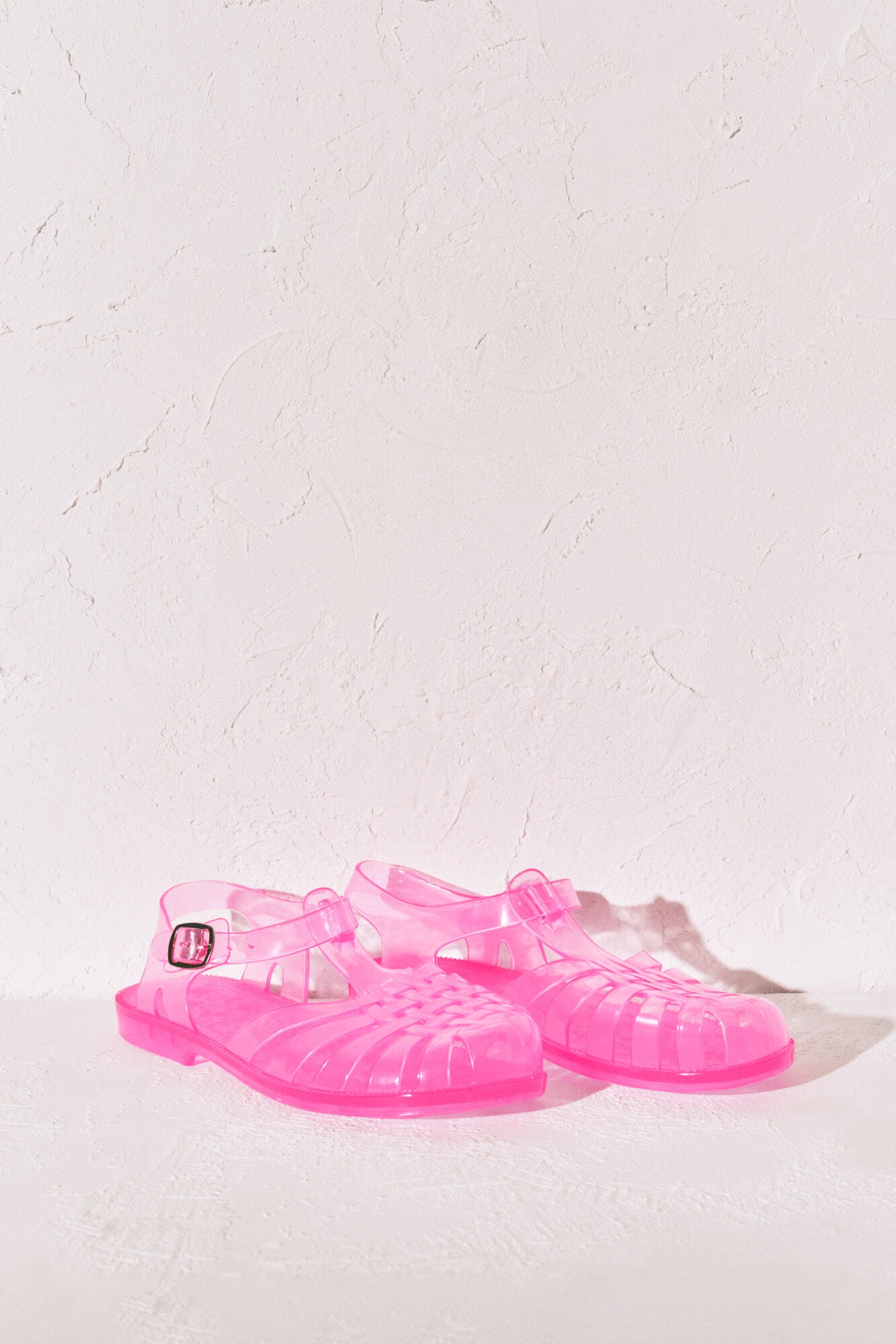 Pink jelly sandals