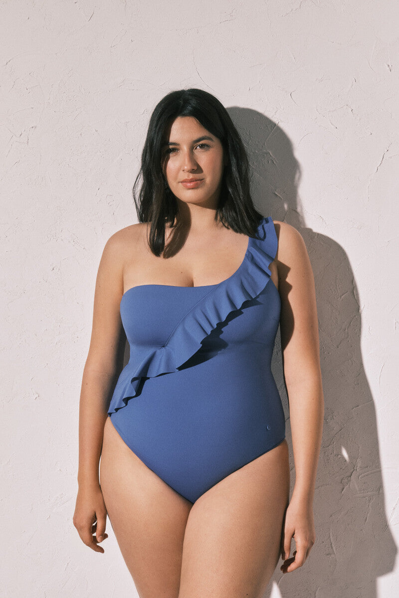 Ruffle swimwear