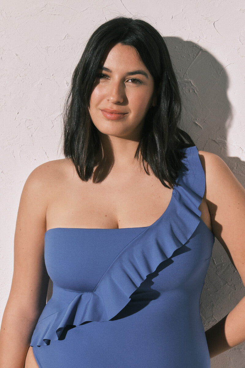 Ruffle swimwear