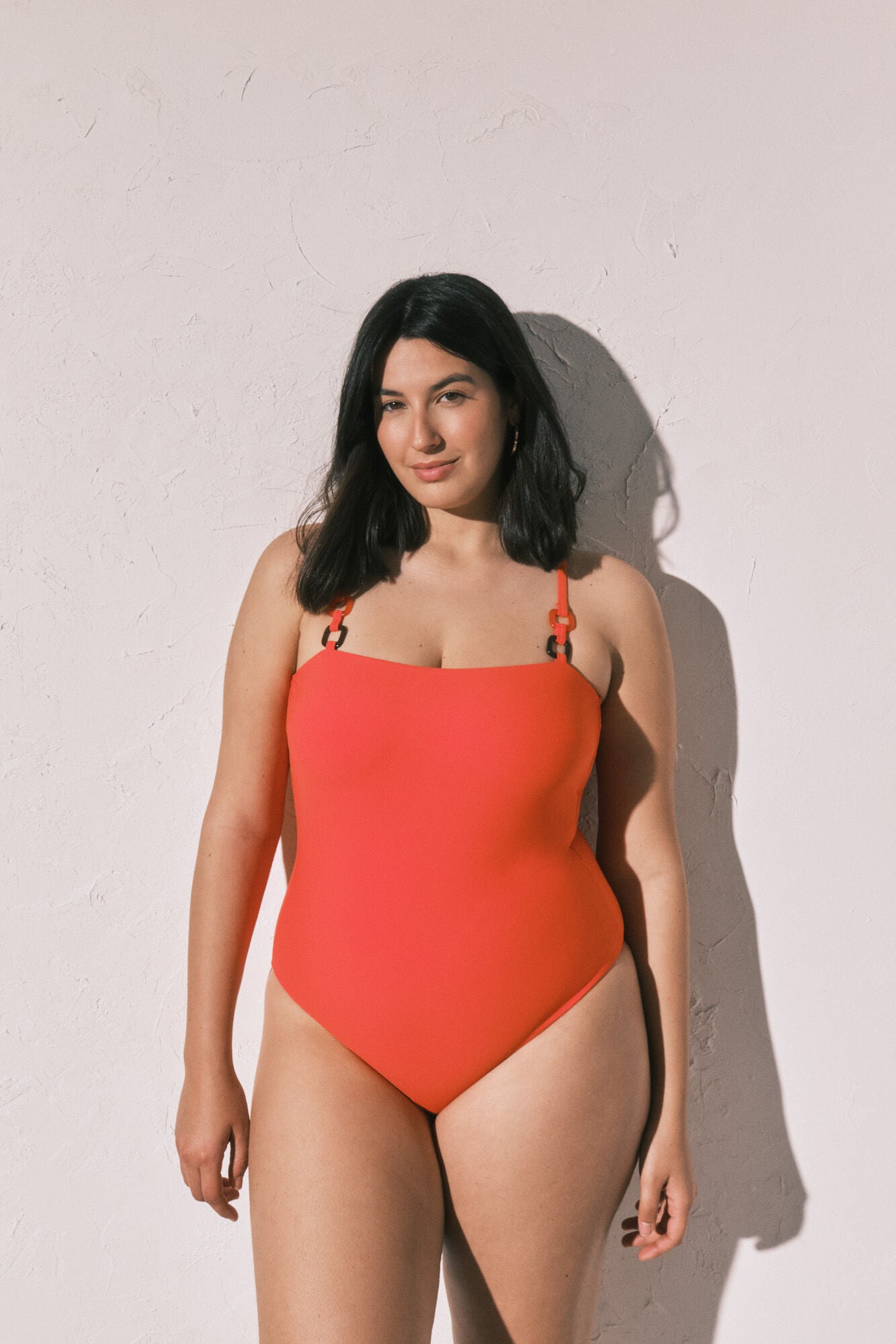 Shaping swimsuit with straight neckline