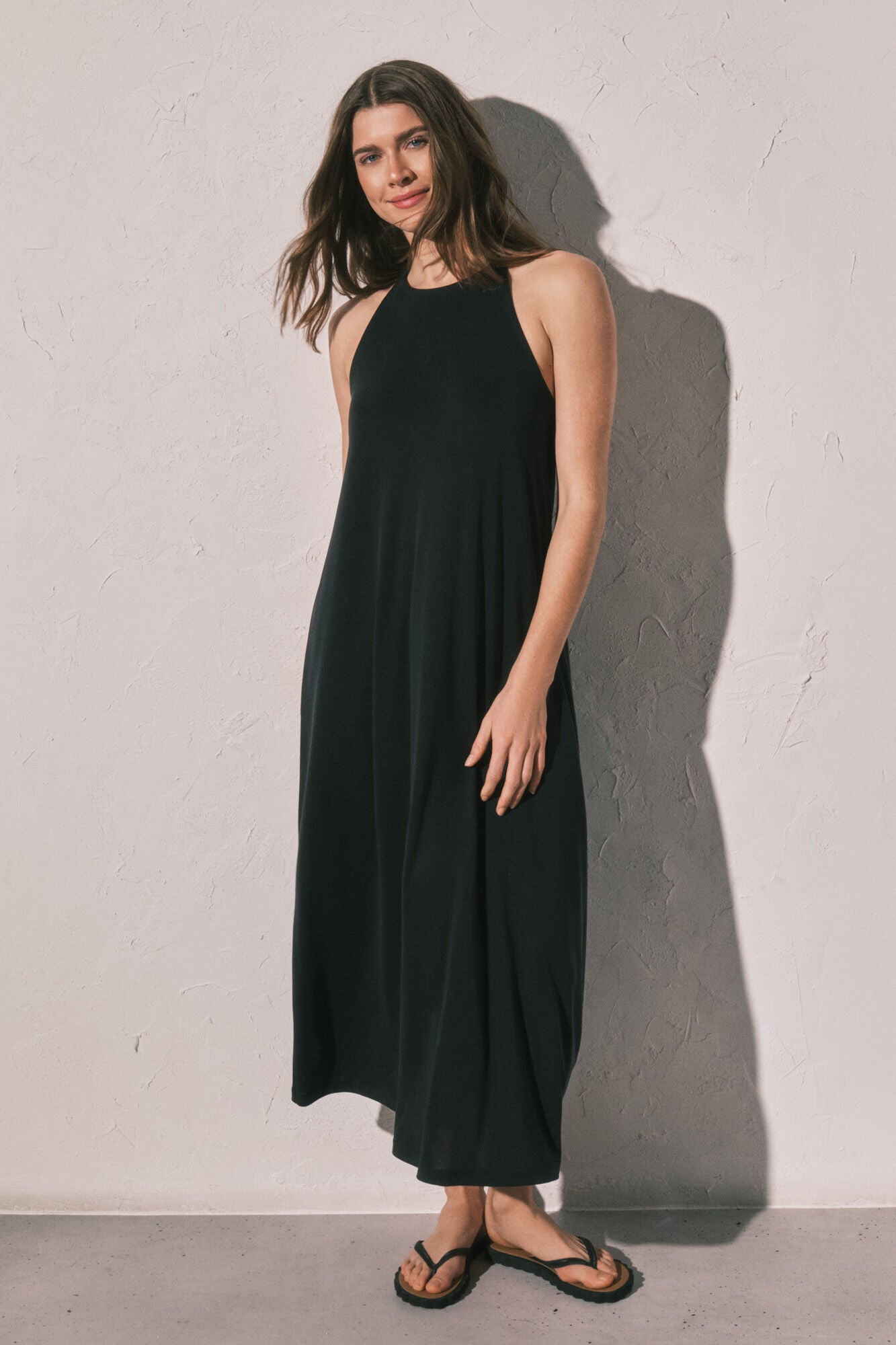 Black long fluid dress