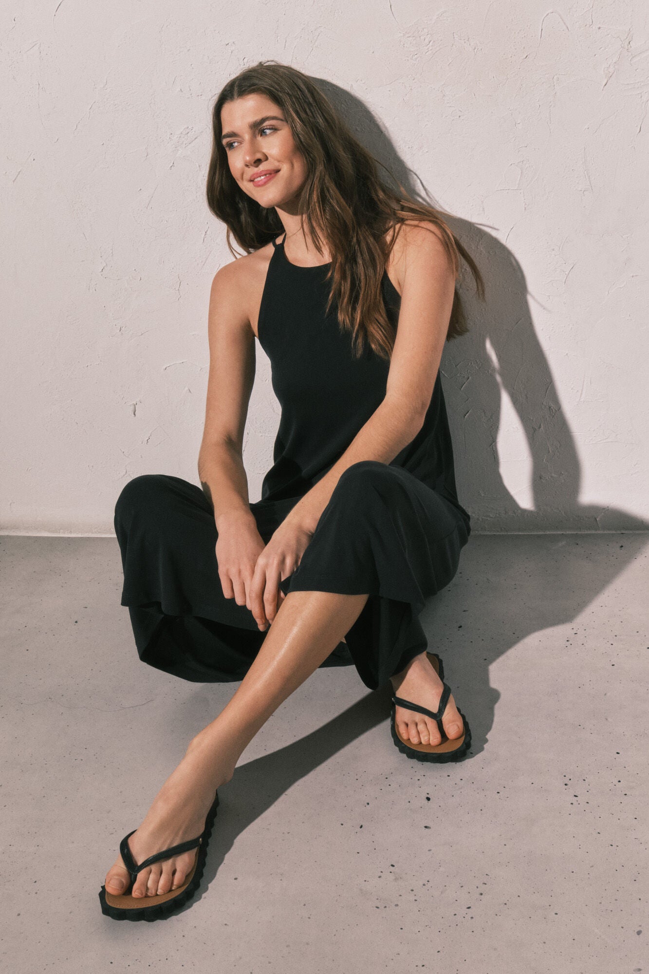 Black long fluid dress