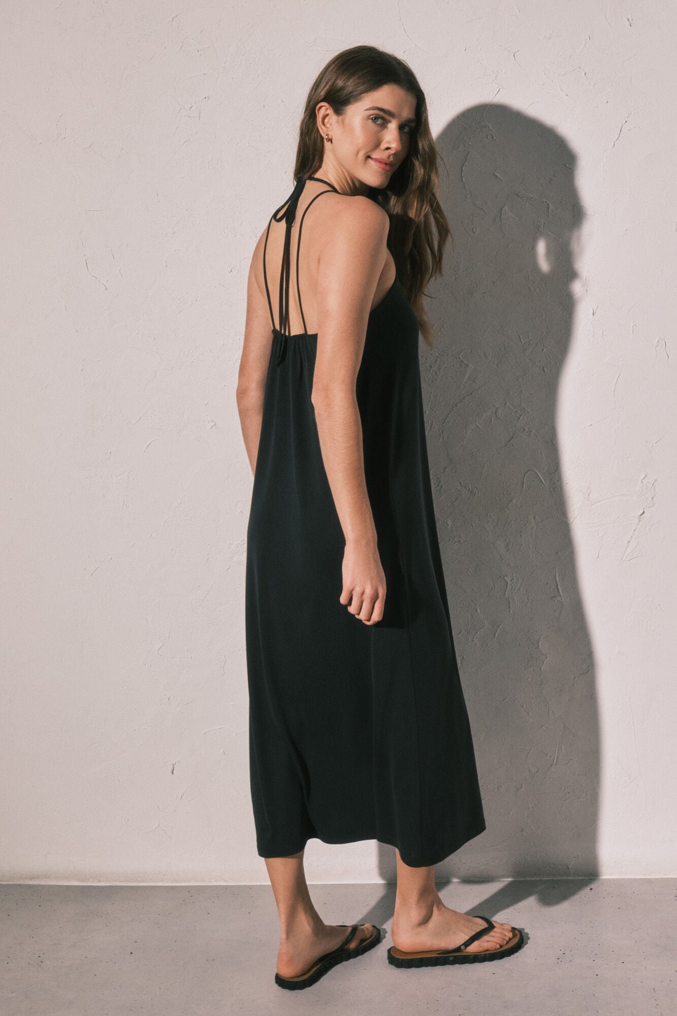 Black long fluid dress