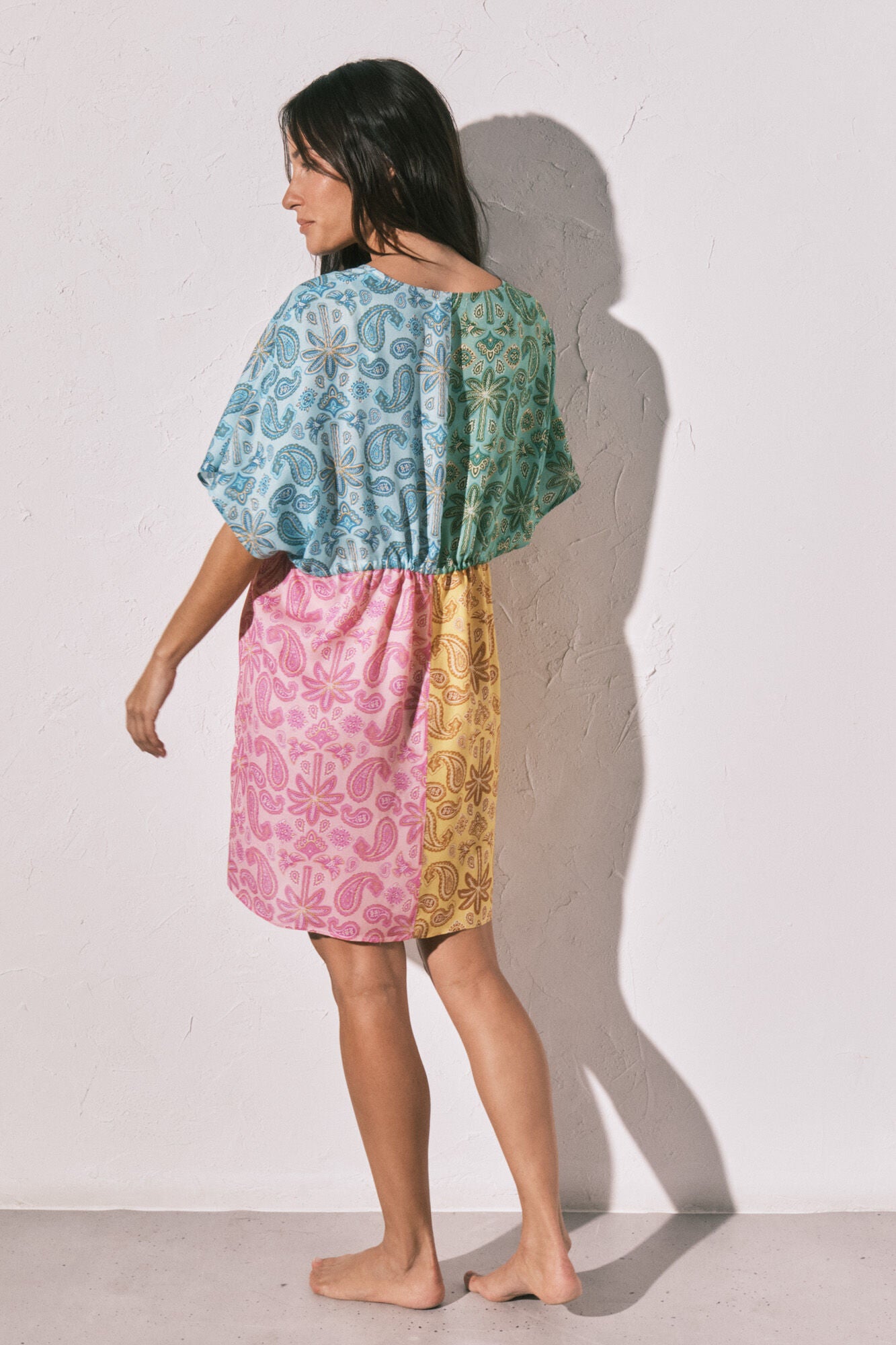 Multicoloured short open printed tunic