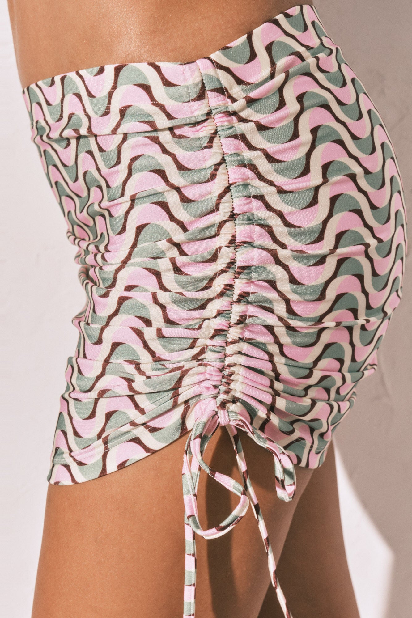 Geometric print mini sarong skirt