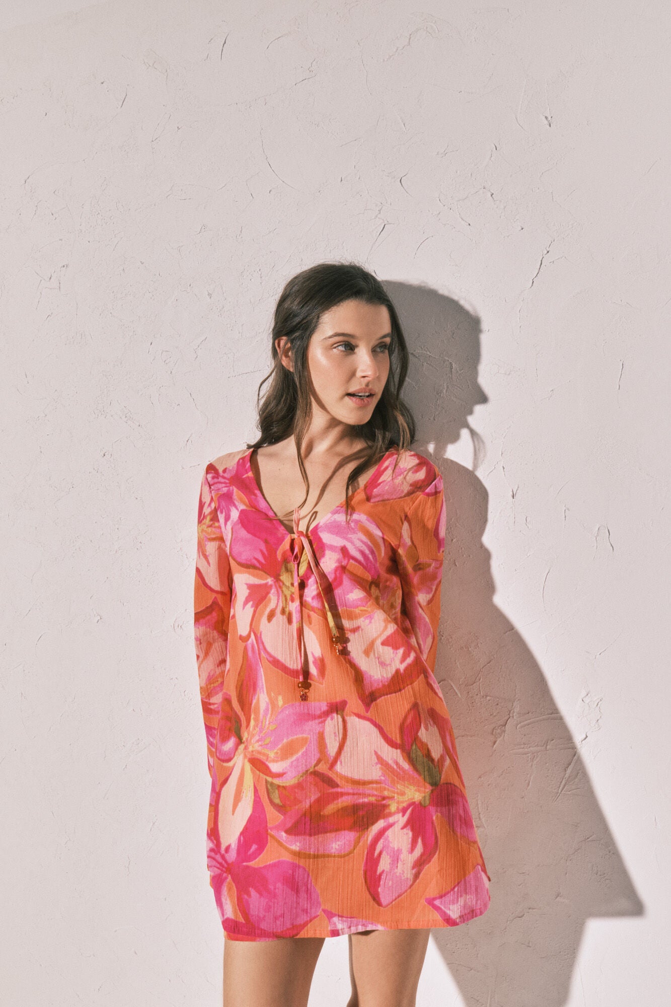 Short tunic dress with maxi floral print
