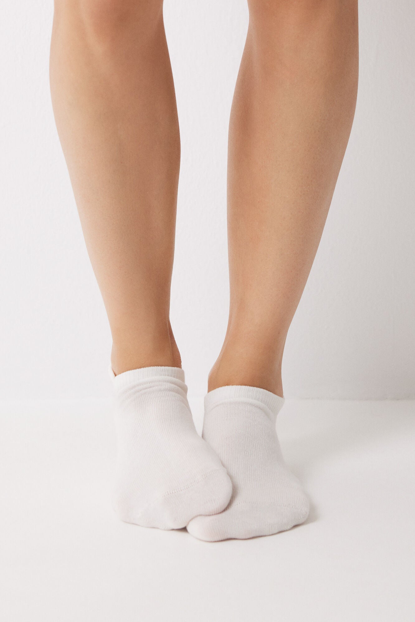 Pack of 3 short white socks
